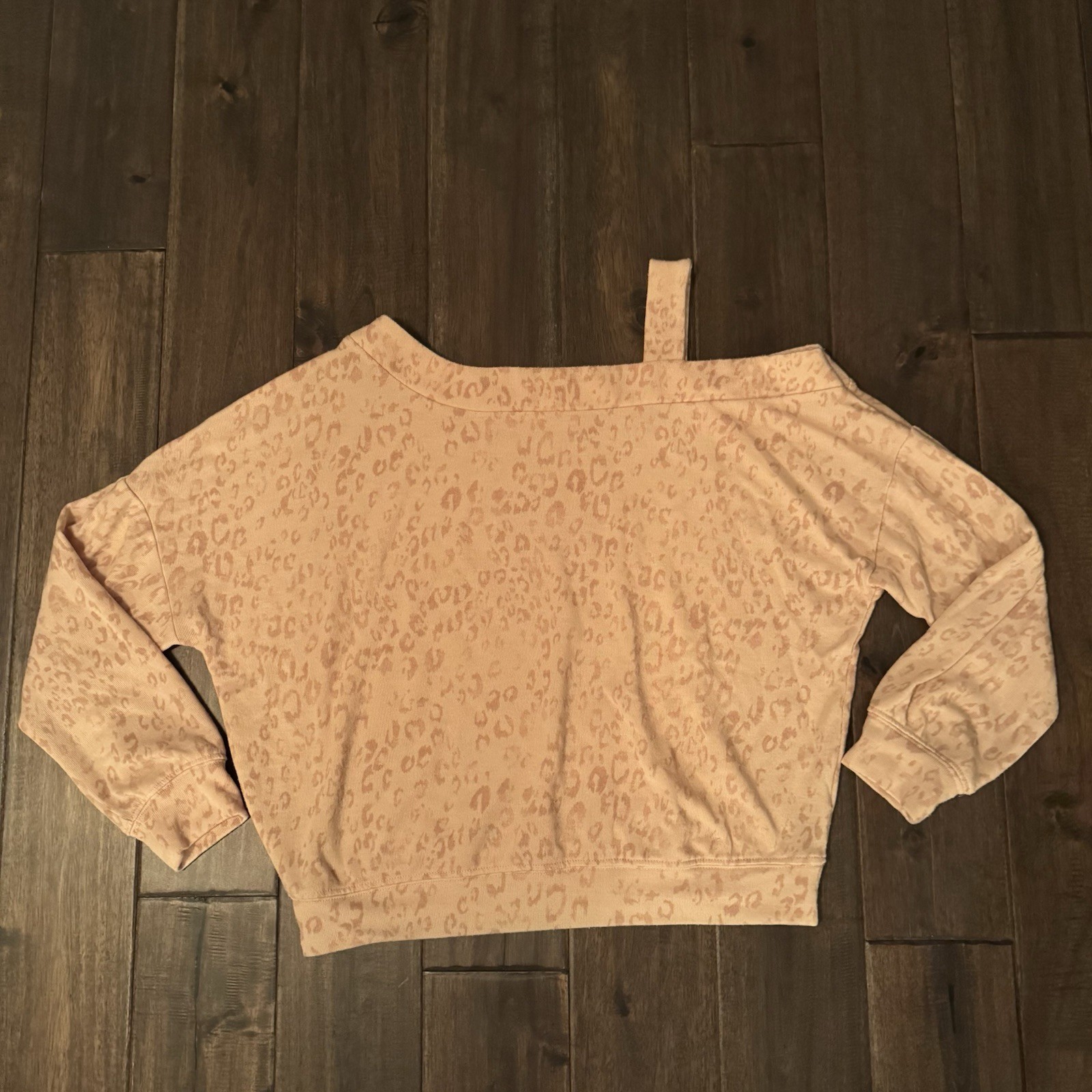 Peach Animal Print Off the Shoulder Comfy Knit Top M