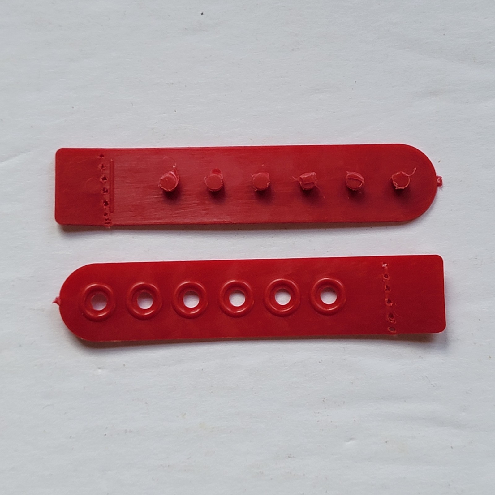 VTG Louisville Mfg. Co. 6 Tab Red Snapback Adjusting Band For Repair/Replacement