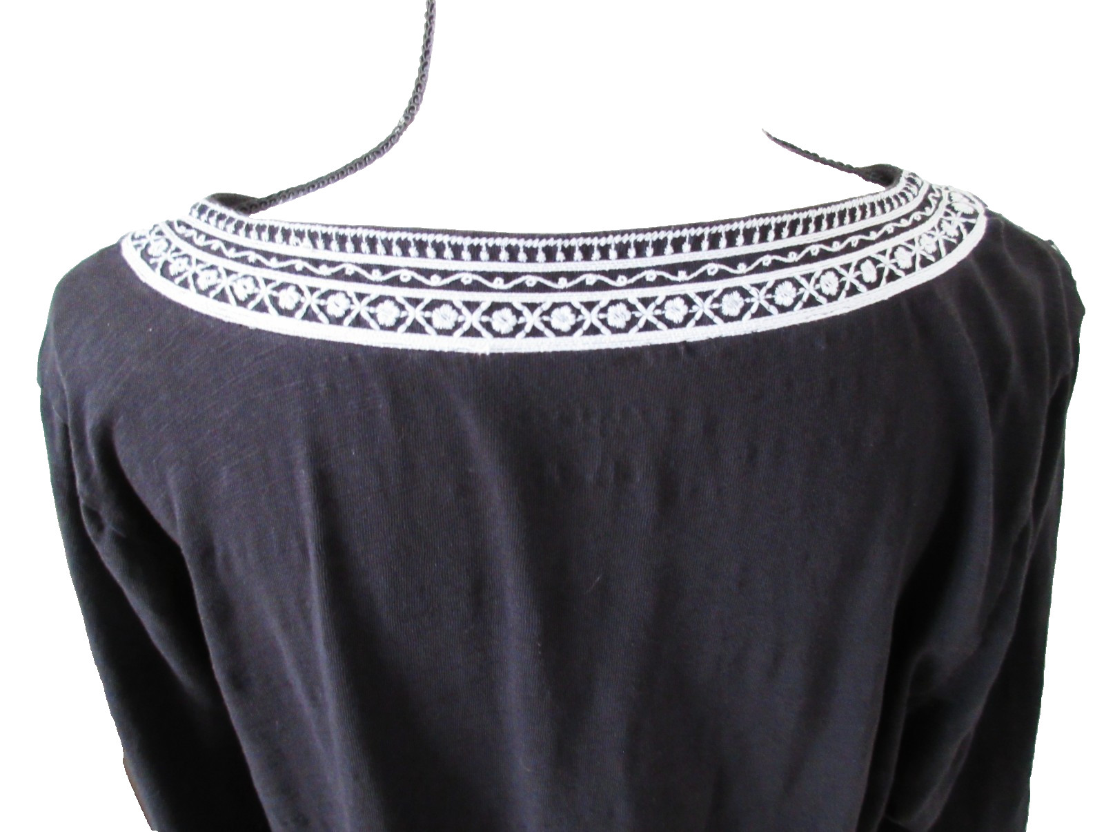 Talbots Womena 2Xp Split Neck Embroidered Tunic Top Black & White Boho Inspired