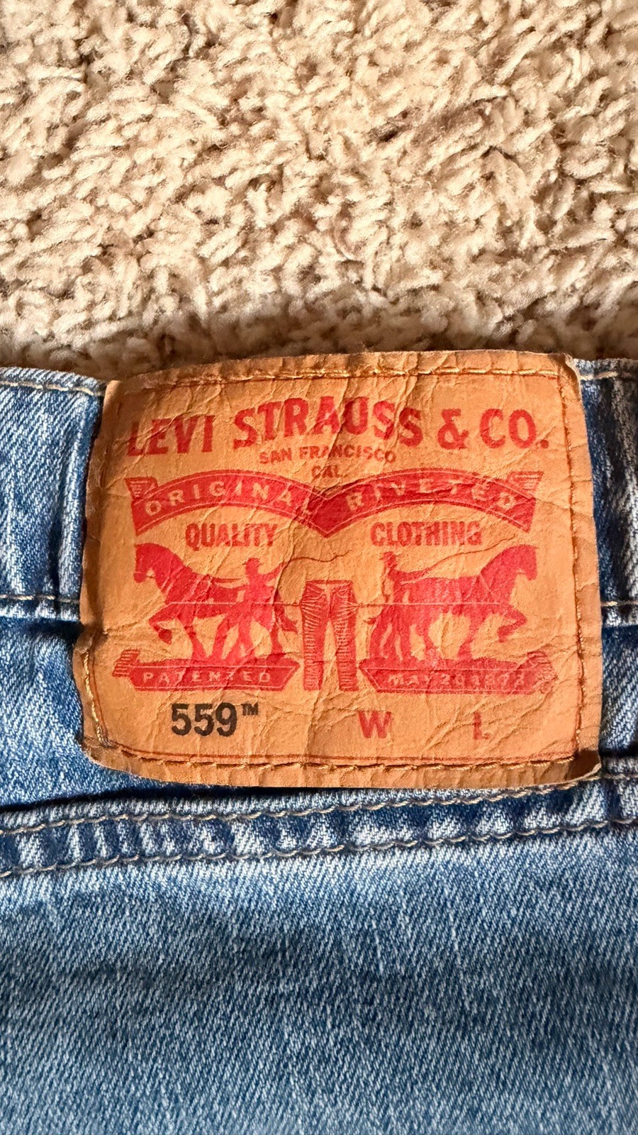 Men’s NWT Levi’s 559 Jeans Size 50 x 32