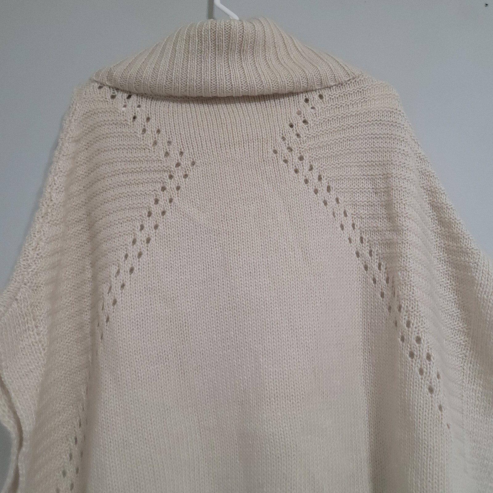 Sweater Poncho Cream Size Small Wool Boho Western Southwest Oversized LA Made