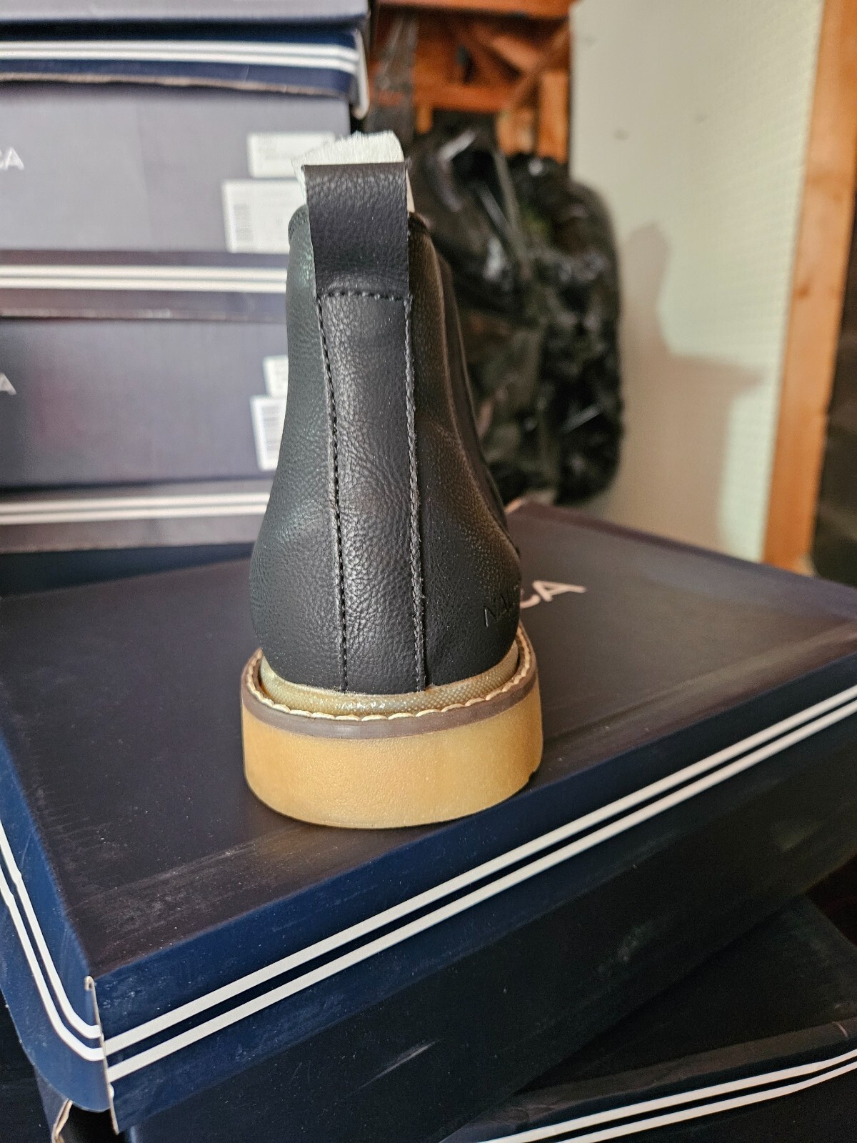 Nautica Men’s Grandt Casual Chukka Boots Black Color New in Box