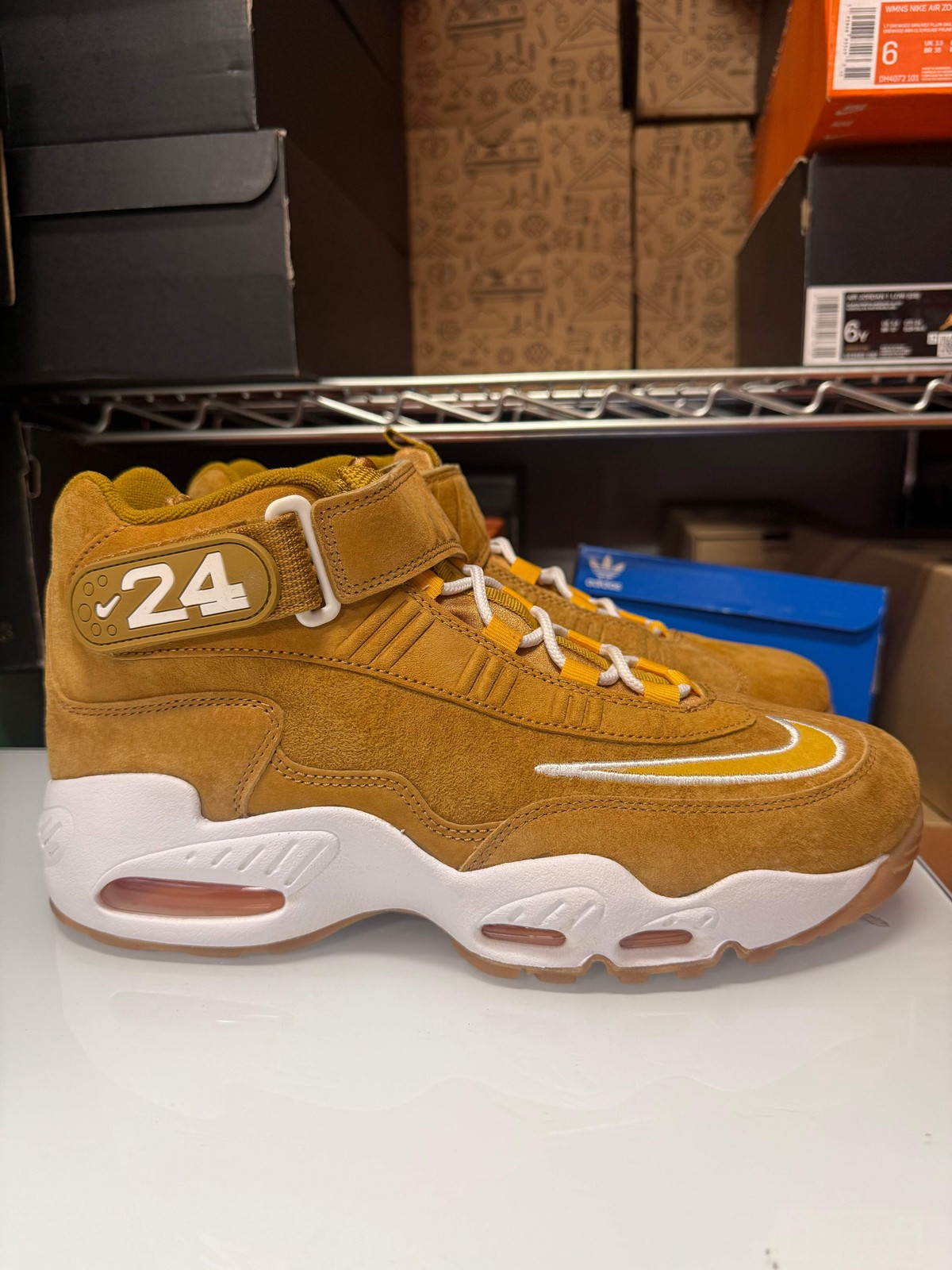 Nike Men’s Air Griffey Max 1 Shoes Wheat DO6684-700