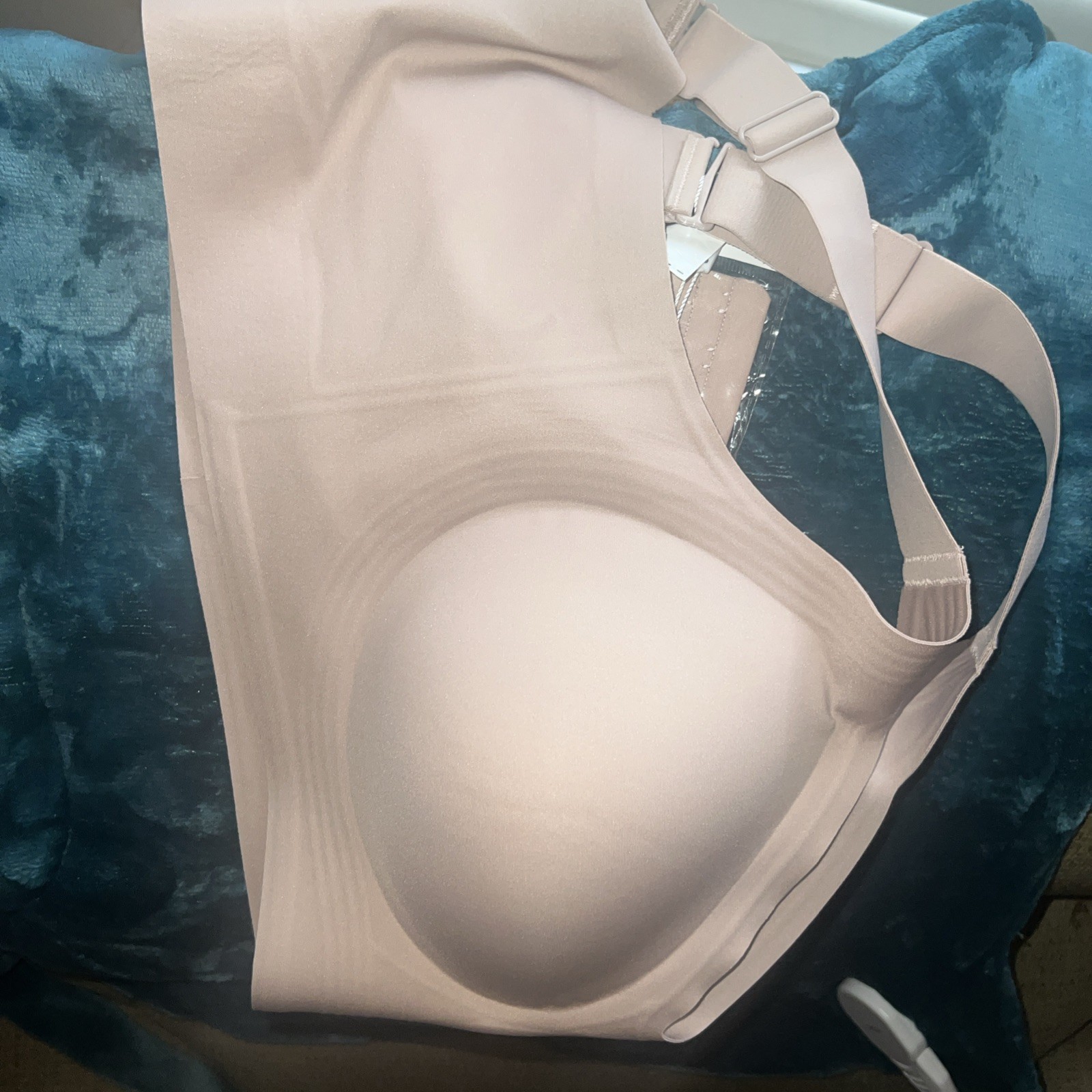 OEAK Wireless Full Coverage Bra Nude Seamless Support Size 3XL NWT