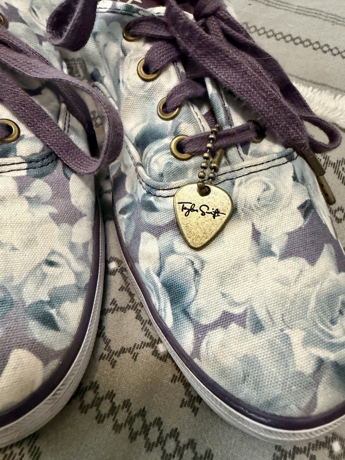 Keds x Taylor Swift Champion floral print sneakers Women’s 8.5 Blue White Purple