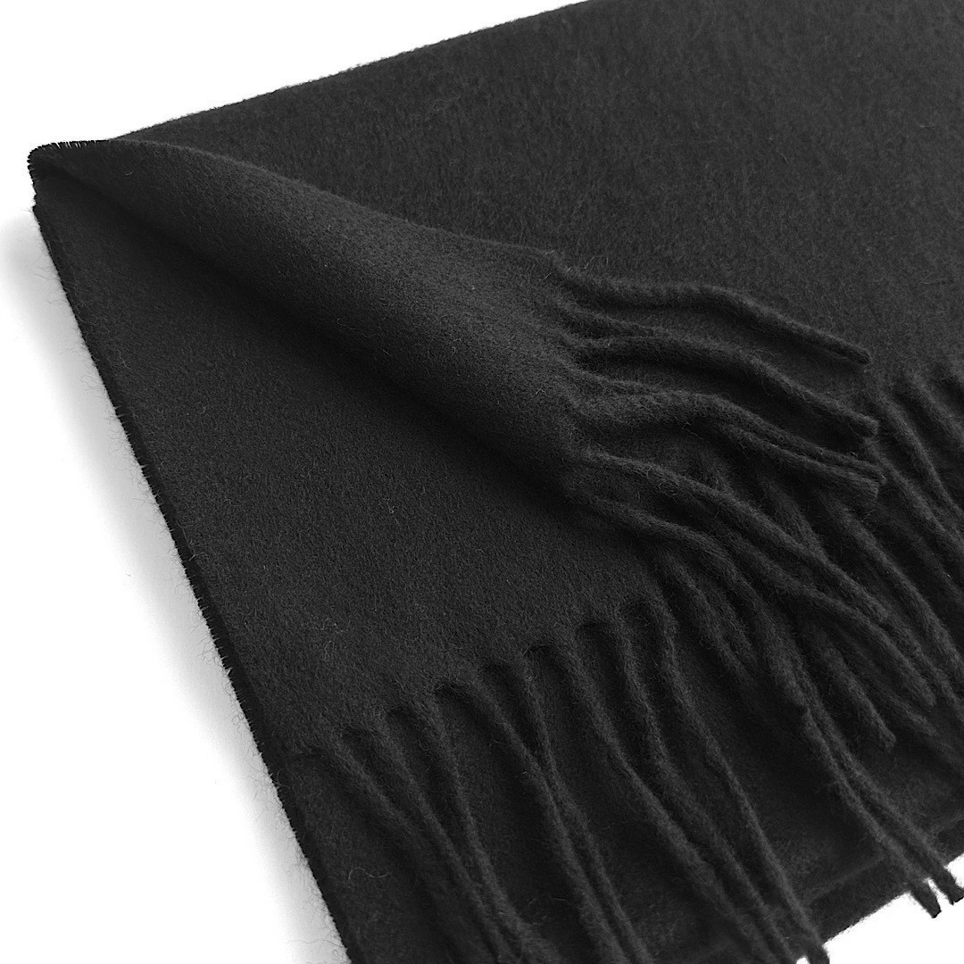 D’URBAN Black 100% Cashmere Scarf Solid Fringe NWT