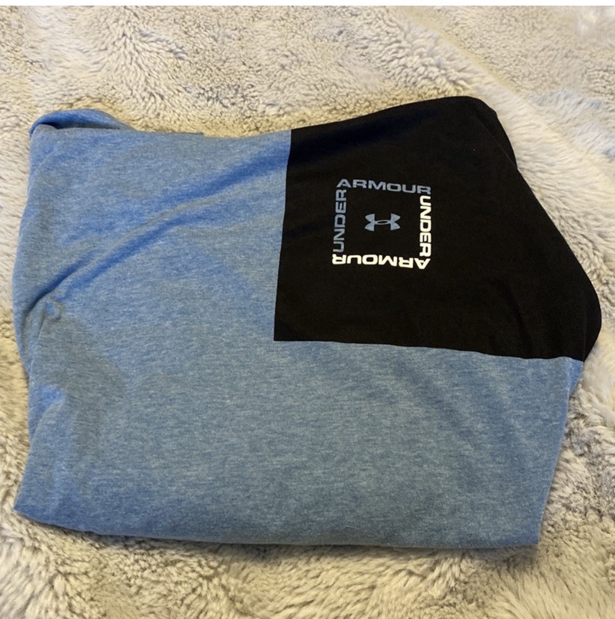 Under Armour HeatGear Youth Blue/Black Pullover Hoodie Loose Fit Graphic YLG