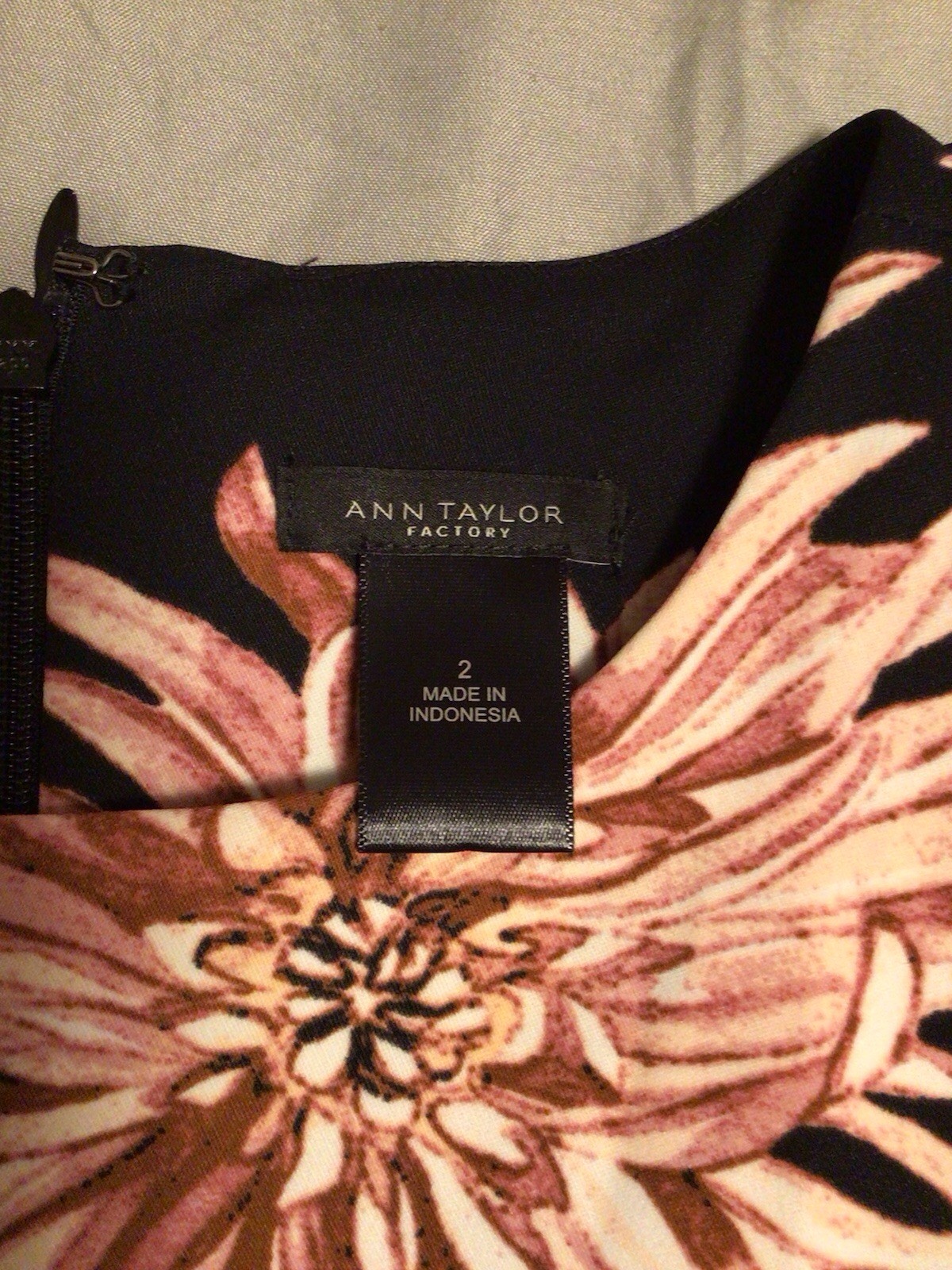 Ann Taylor Factory Women’s Sleeveless Dress Sz 2 NWT Black Floral Print
