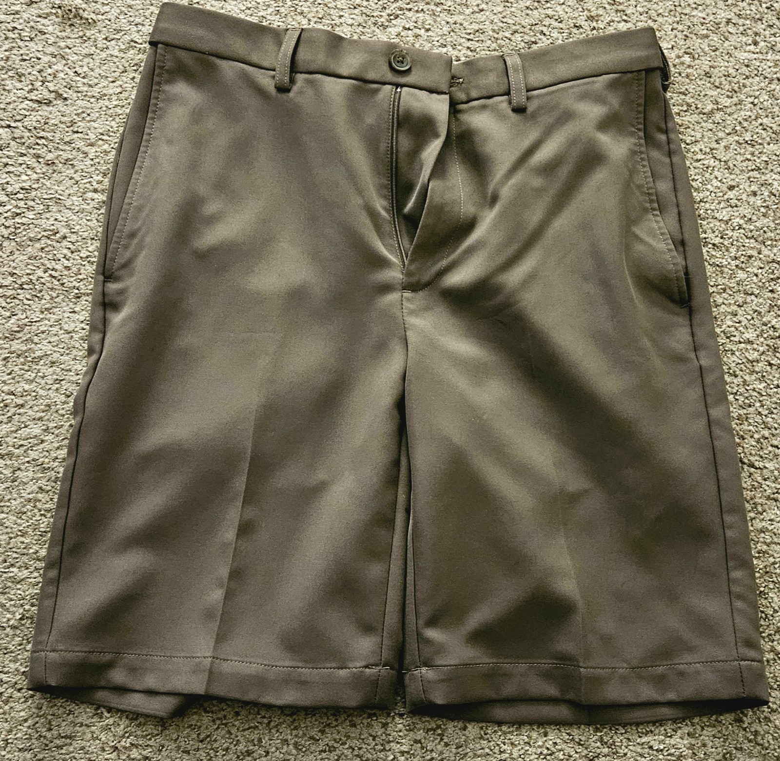 Haggar Men’s Shorts Size 31 Khaki Color