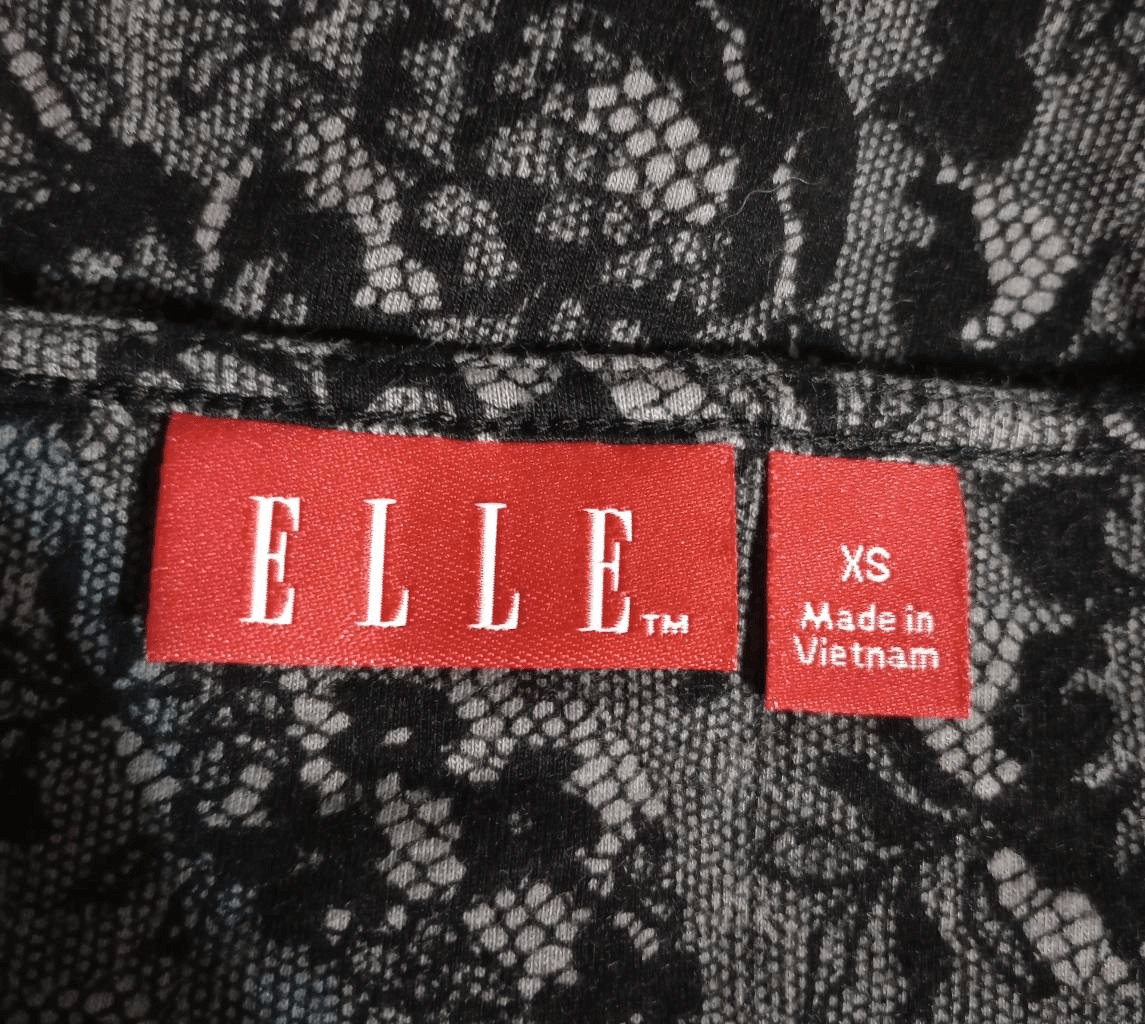 Elle Shirt Ladies Extra Small Black Gray Floral Boat Neck Long Sleeve
