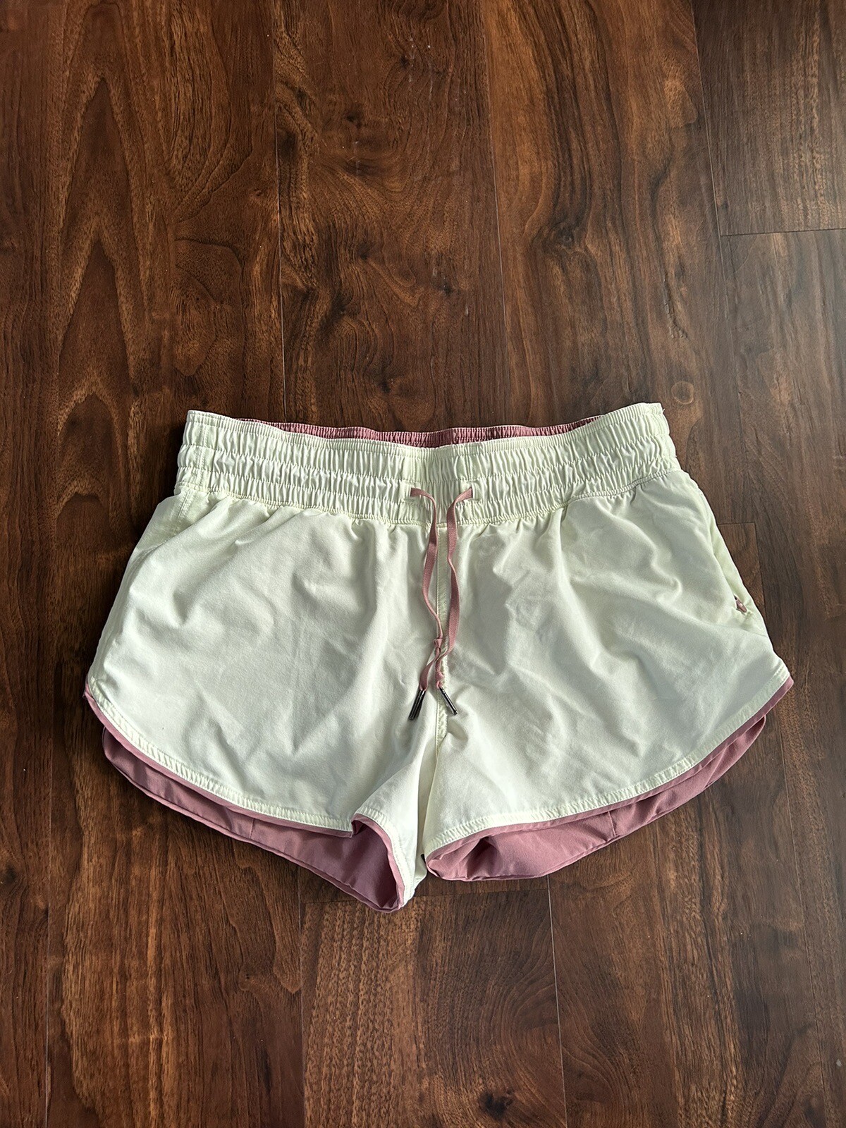 Lululemon Choose A Side Short *Reversible 3″ Elixir Quicksand Size 8