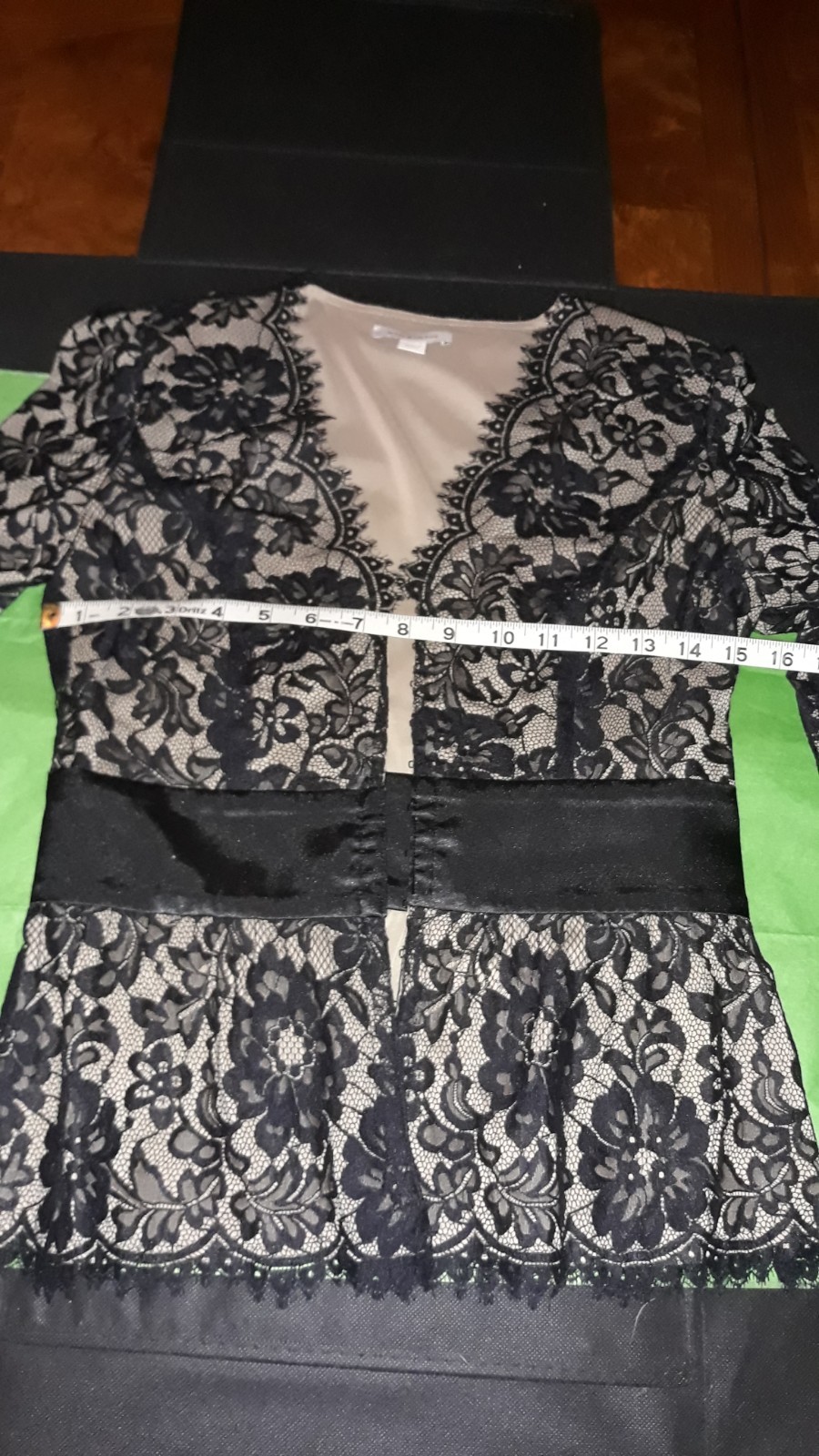 Romantic Gothic BOSTON PROPER Black Mesh & Lace Top Size 4 – Eye Hook Closures