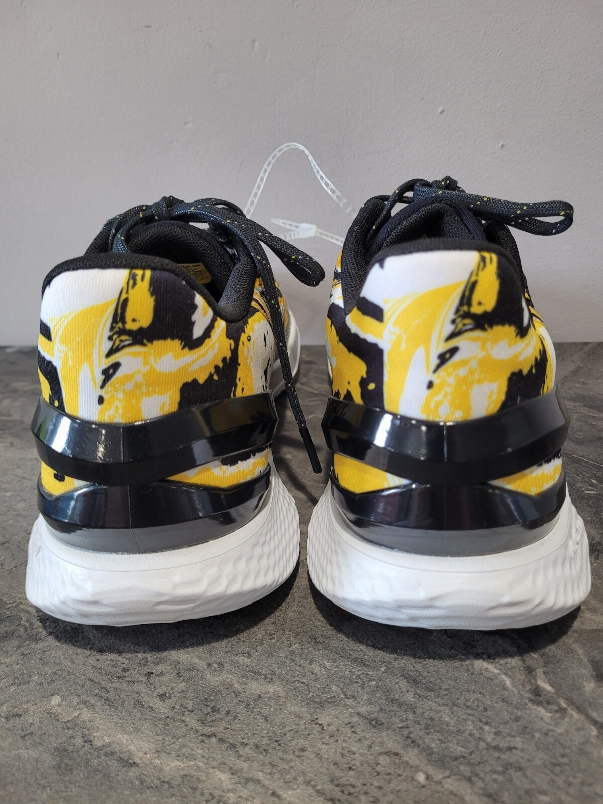 Under Armour Curry 2 Low Flotro “Taxi” Men’s Basketball Shoes Sz 10 3027050-001