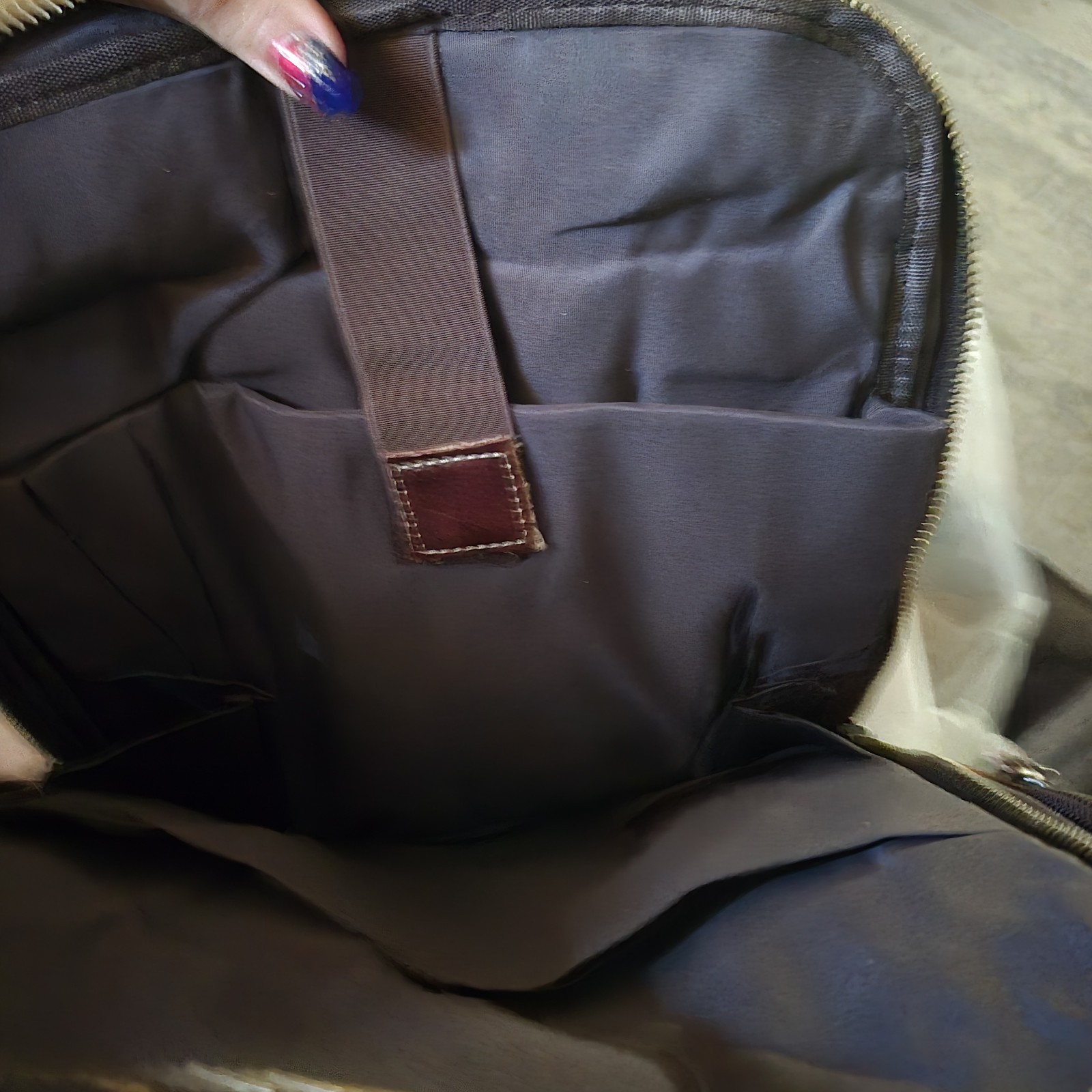 Lannsyne Full Grain Leather Backpack
