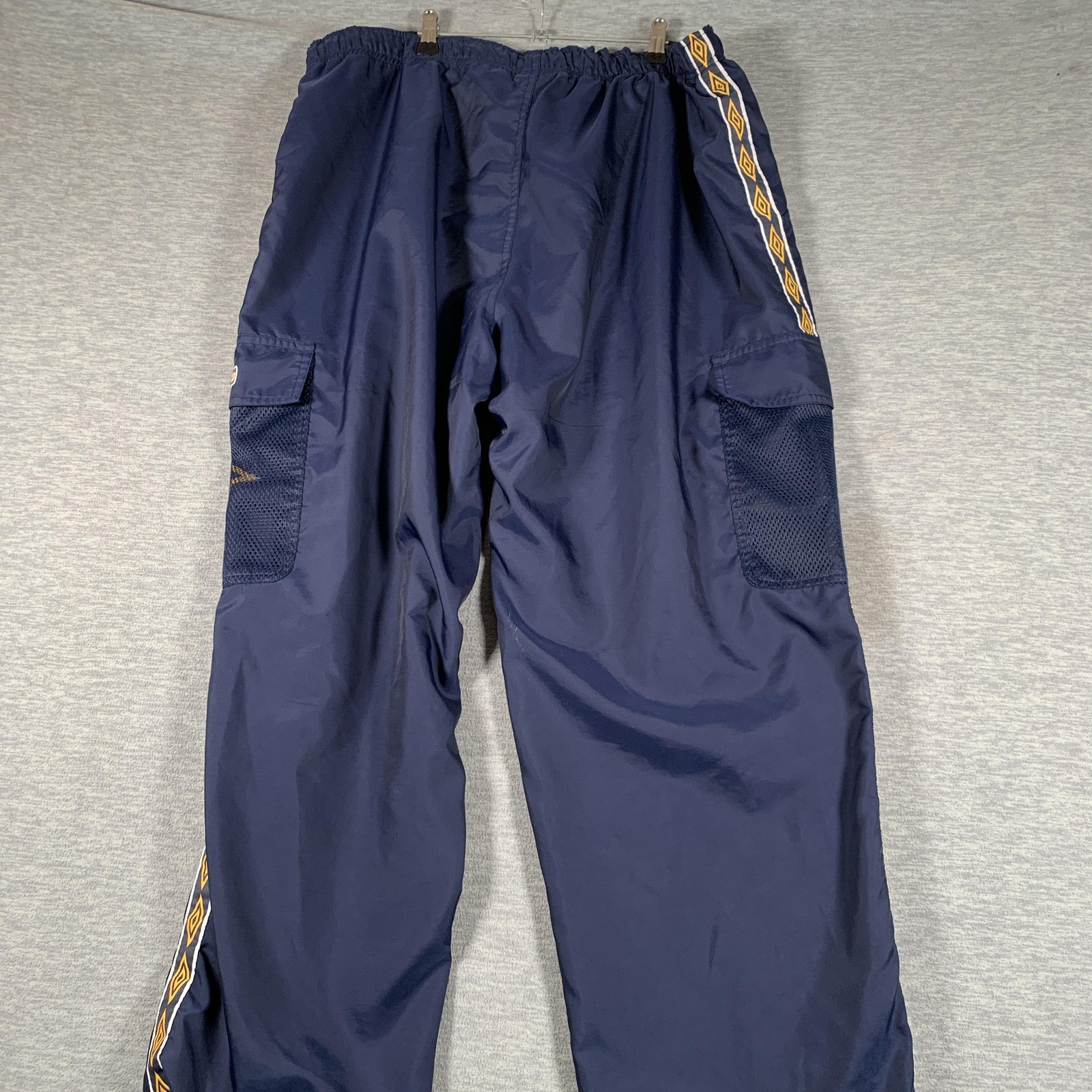 Umbro Pants Mens Large Blue Track Pants Soccer Cargo Mesh Logo UM18001