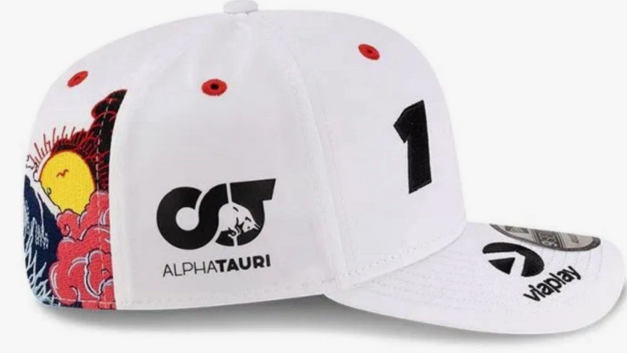 F1 Racing 2025 Special Edition Japan Max 1 GP Team Cap White. Factory 2nd.