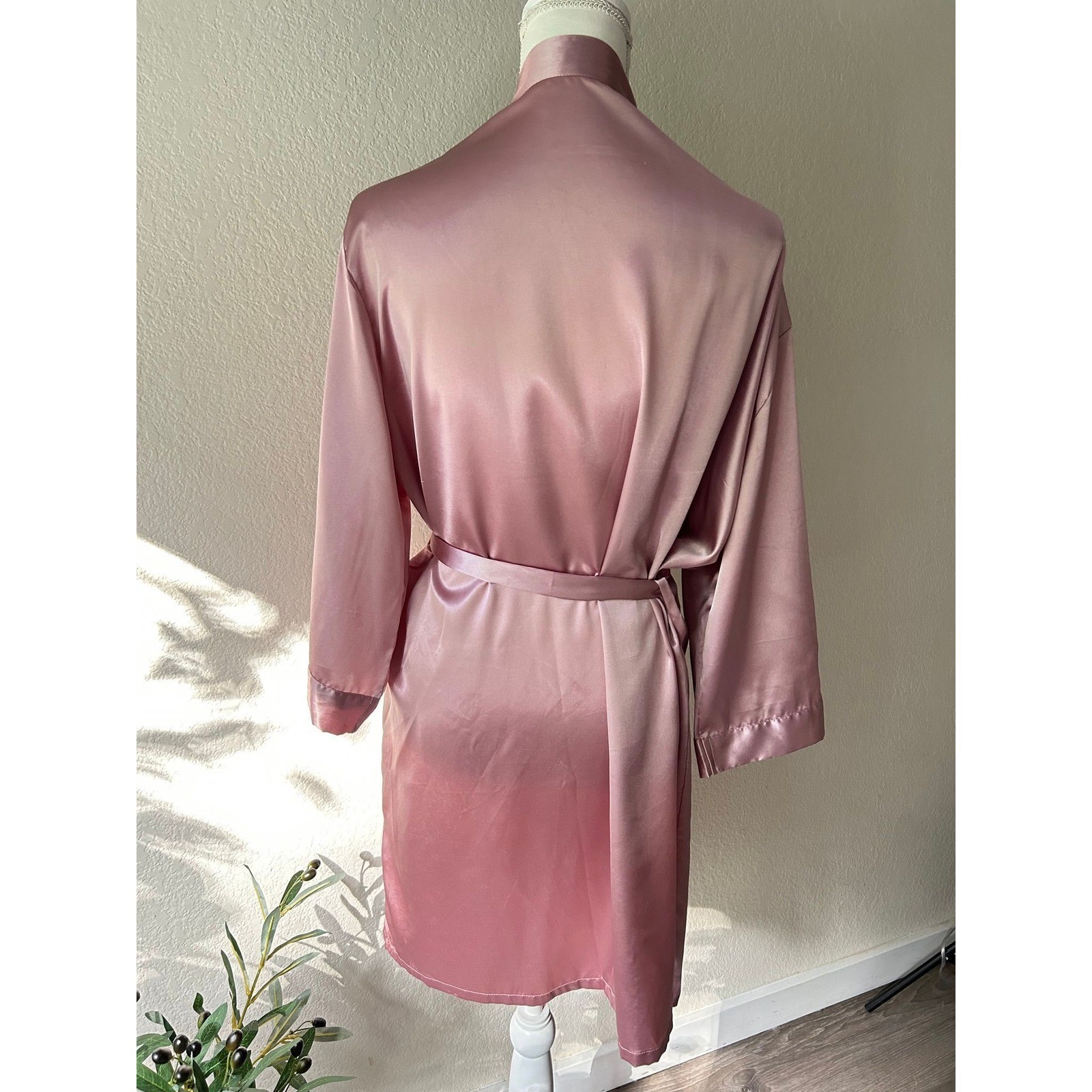 Champagne Suite Satin Robe