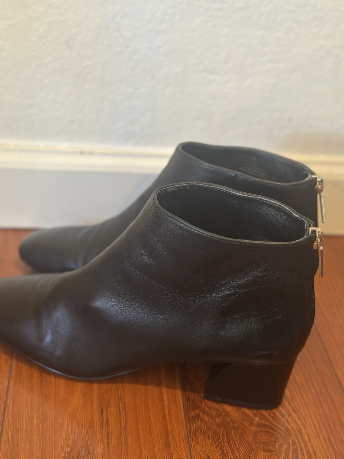 Karl Lagerfeld Paris Black Leather Ankle Booties Zip Women’s Size 8/38.5