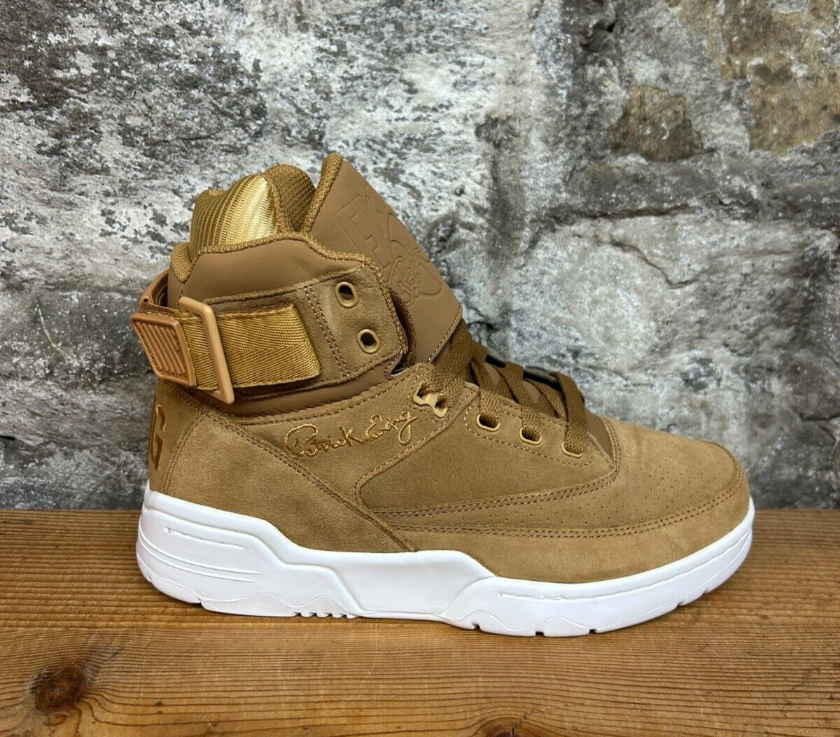 EWING 33 HI 1EW90196-920 WHEAT SUEDE New In Box