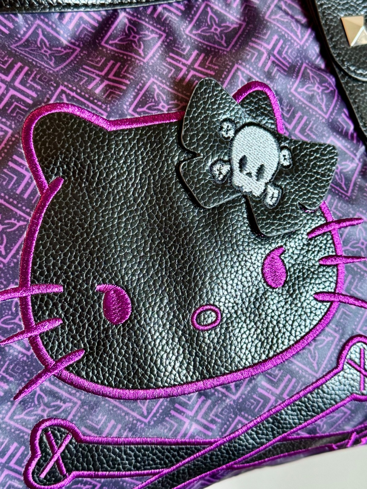 New Gothic Hello Kitty Purple & Black Skull Skeleton Handbag Purse 18” x 12”
