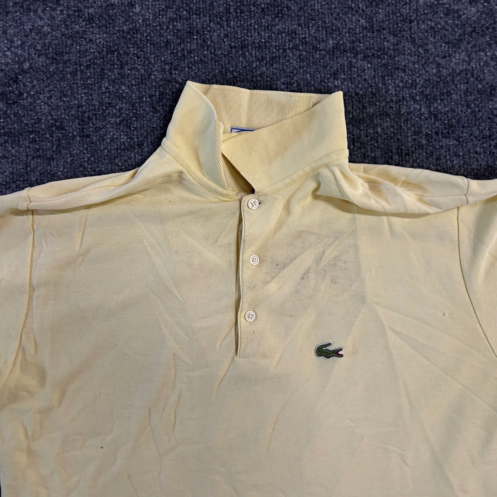 Izod Lacoste Polo Mens Size XL Yellow Vintage Pique Knit Short Sleeve Logo Shirt