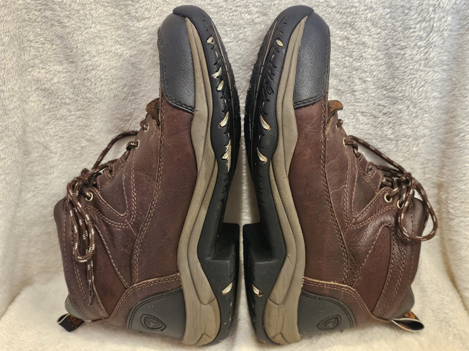 Ariat Ladies Terrain Cordovan Red Lace Up Boots 10004138 SIZE 9.5B