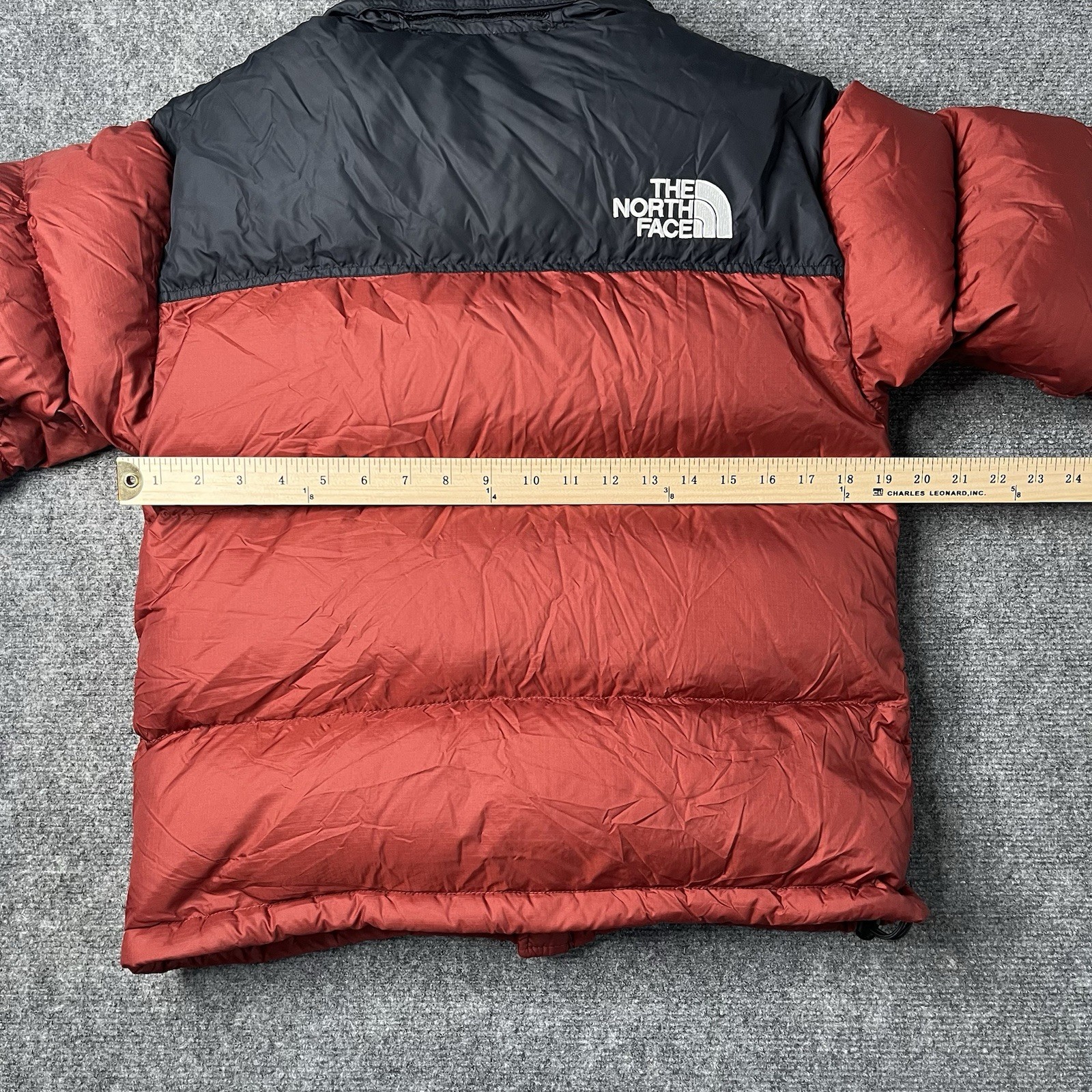 The North Face Nuptse 700 Down Fill Puffer Jacket Mens XS Black Red Full Zip