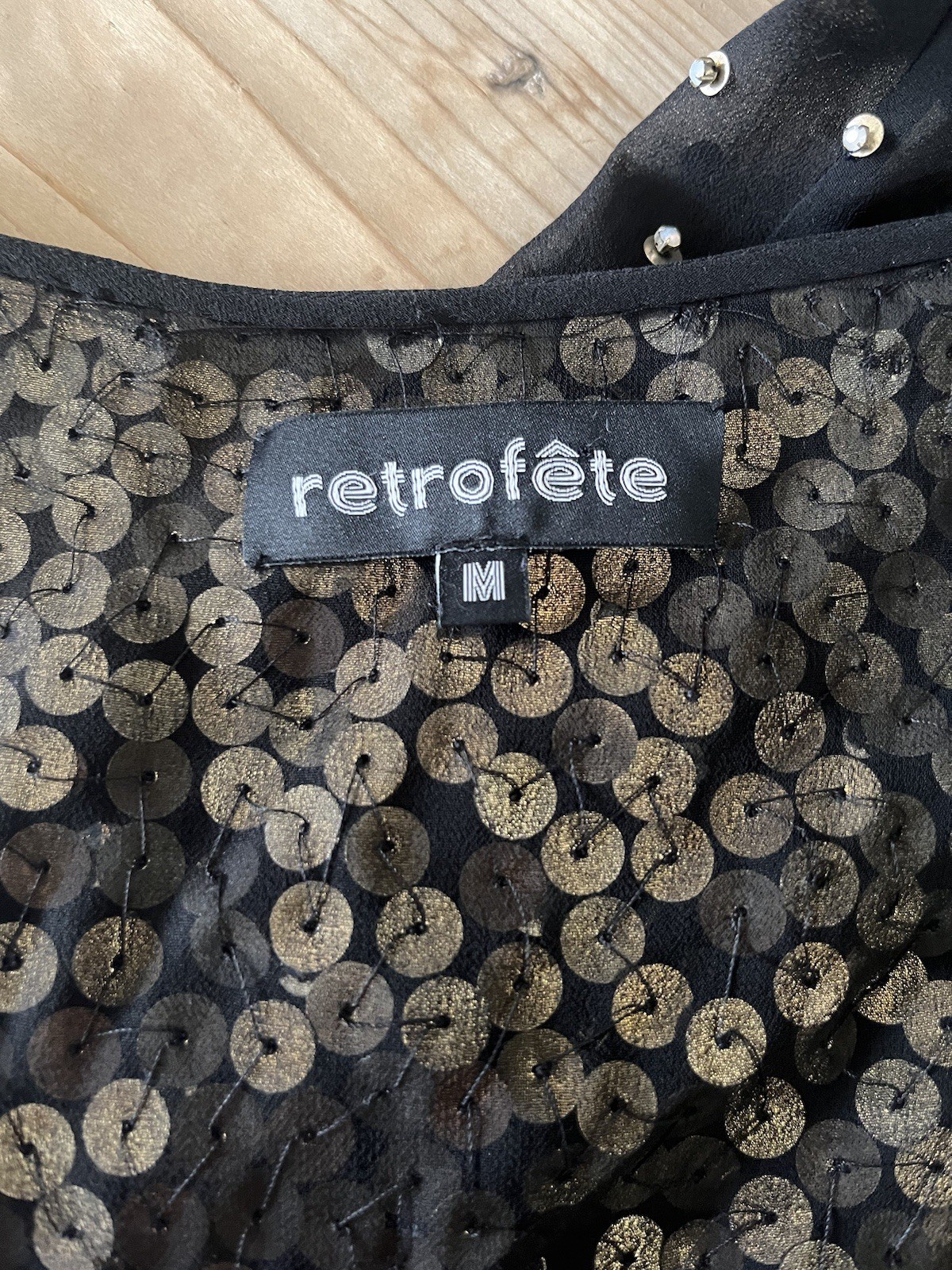 RETROFETE Marissa sequin Top Singlet Blouse Size Medium Black Silver