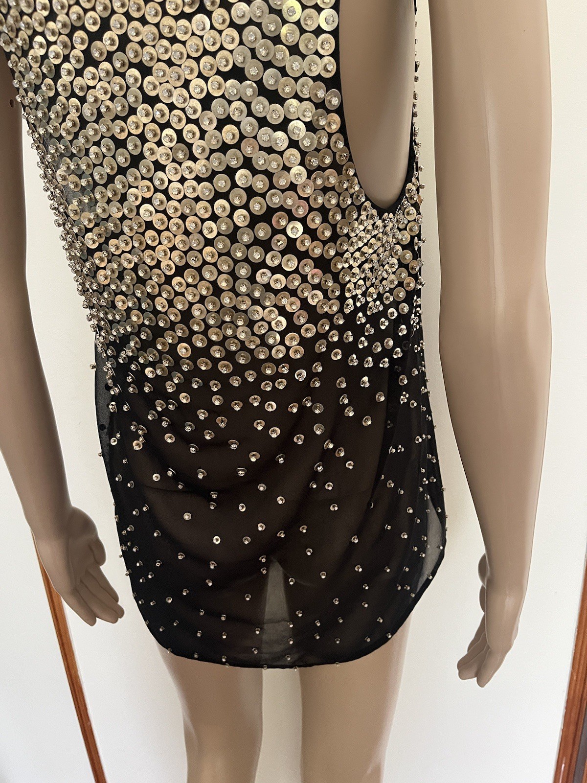 RETROFETE Marissa sequin Top Singlet Blouse Size Medium Black Silver