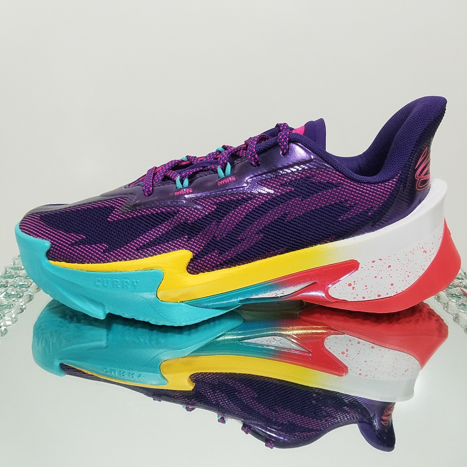 Under Armour Curry Series 7 “Curry World Tour” 3027983-500 Size M 9 / W 10.5