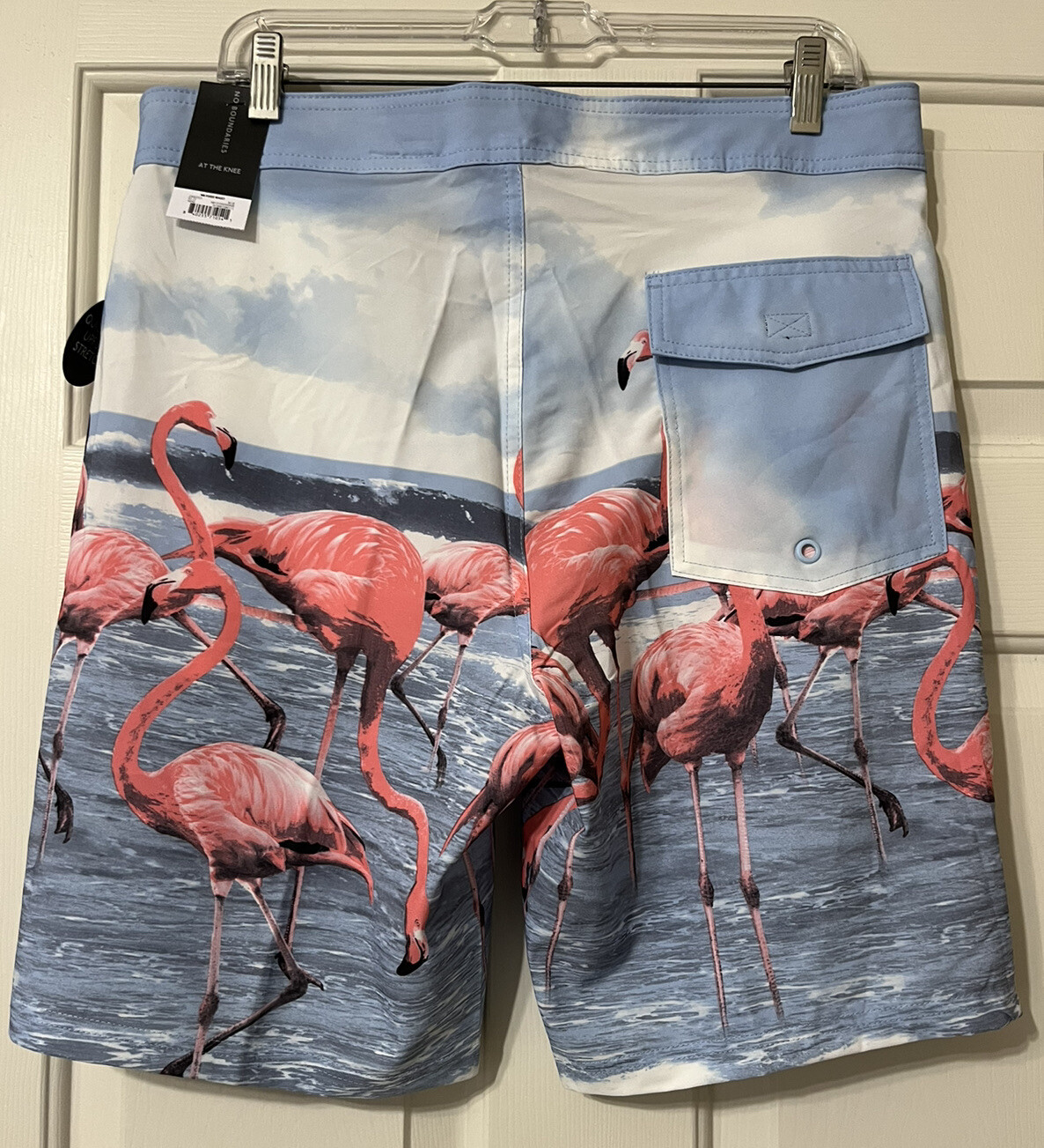 NWT No Boundaries size 32 pink blue white flamingo swim trunks mens