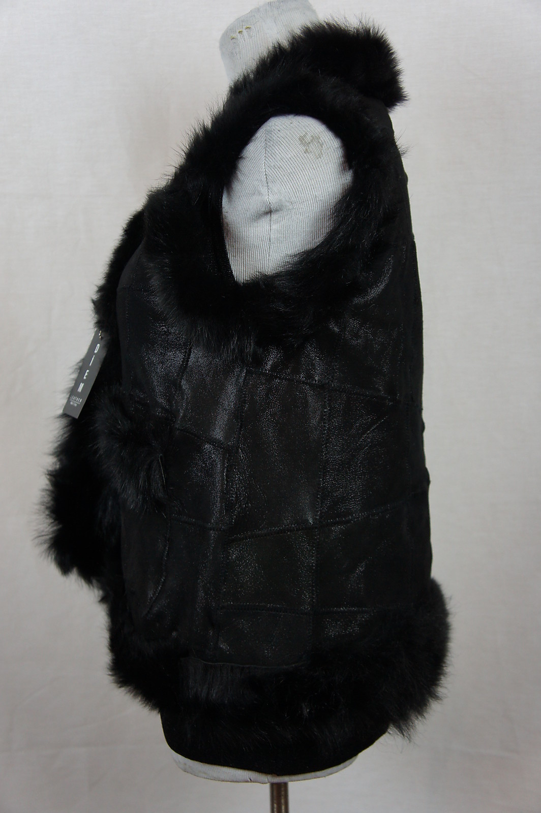 Short Women 100% Shearling Leather Sheepskin Long Haired Toscana Fur Vest Jacket