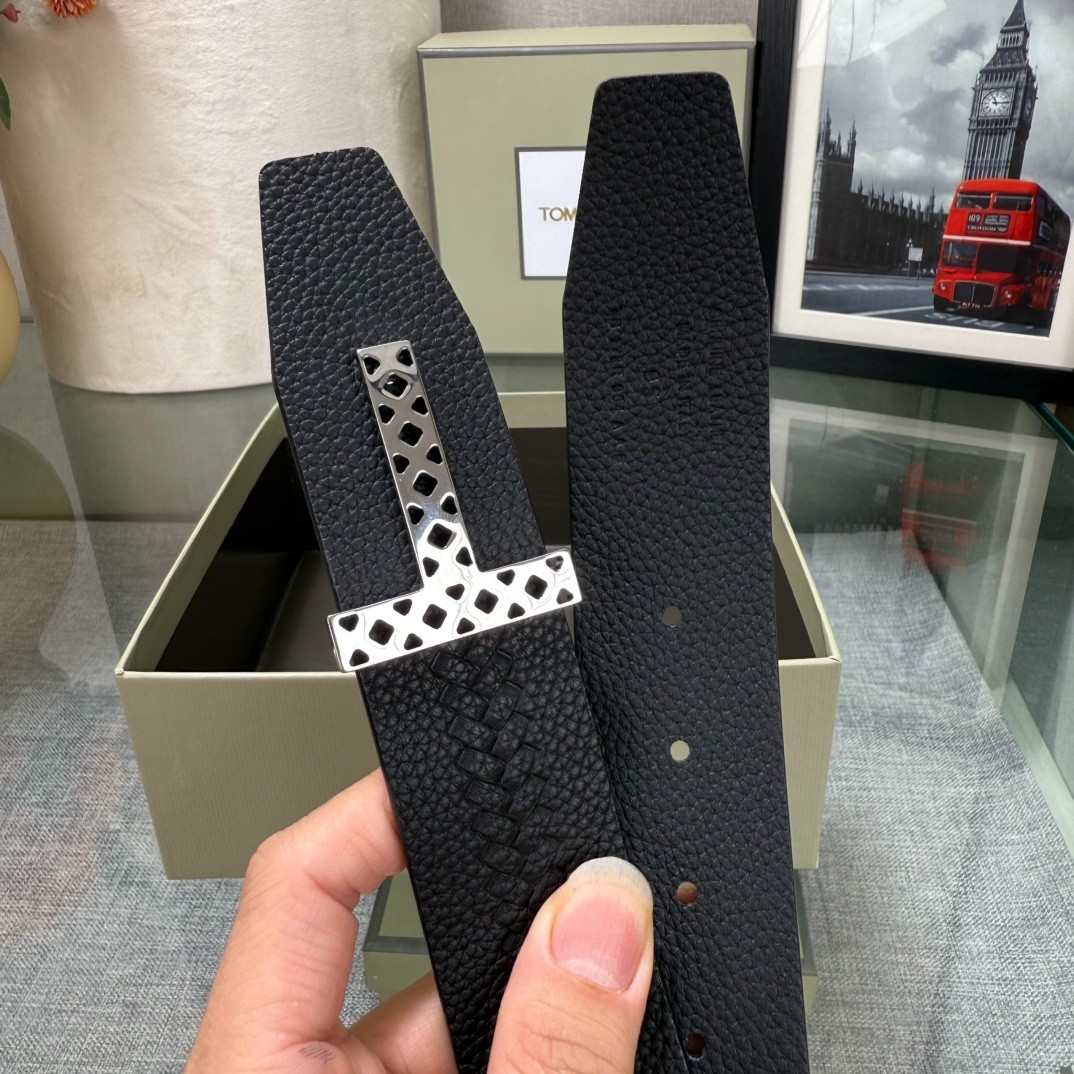 Authentic Tom Ford Reversible Leather T-Buckle Belt Luxury Designer Fashion
