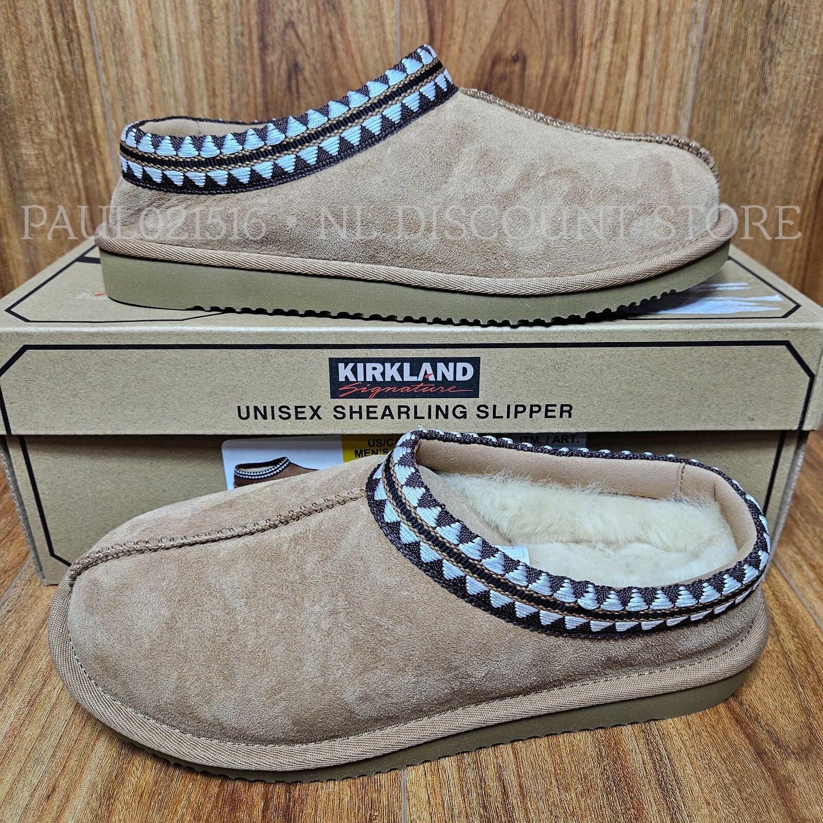 KIRKLAND SIGNATURE Unisex Men’s Women’s Shearling Slippers ~ Tan Havane