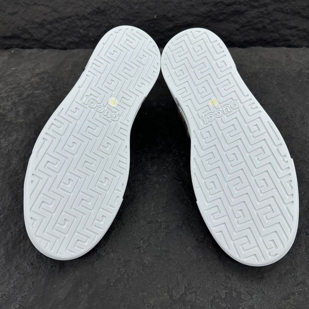 Lux GUCCI ACE Mens Bee Embroidered Canvas Low Top Casual Sneakers💝