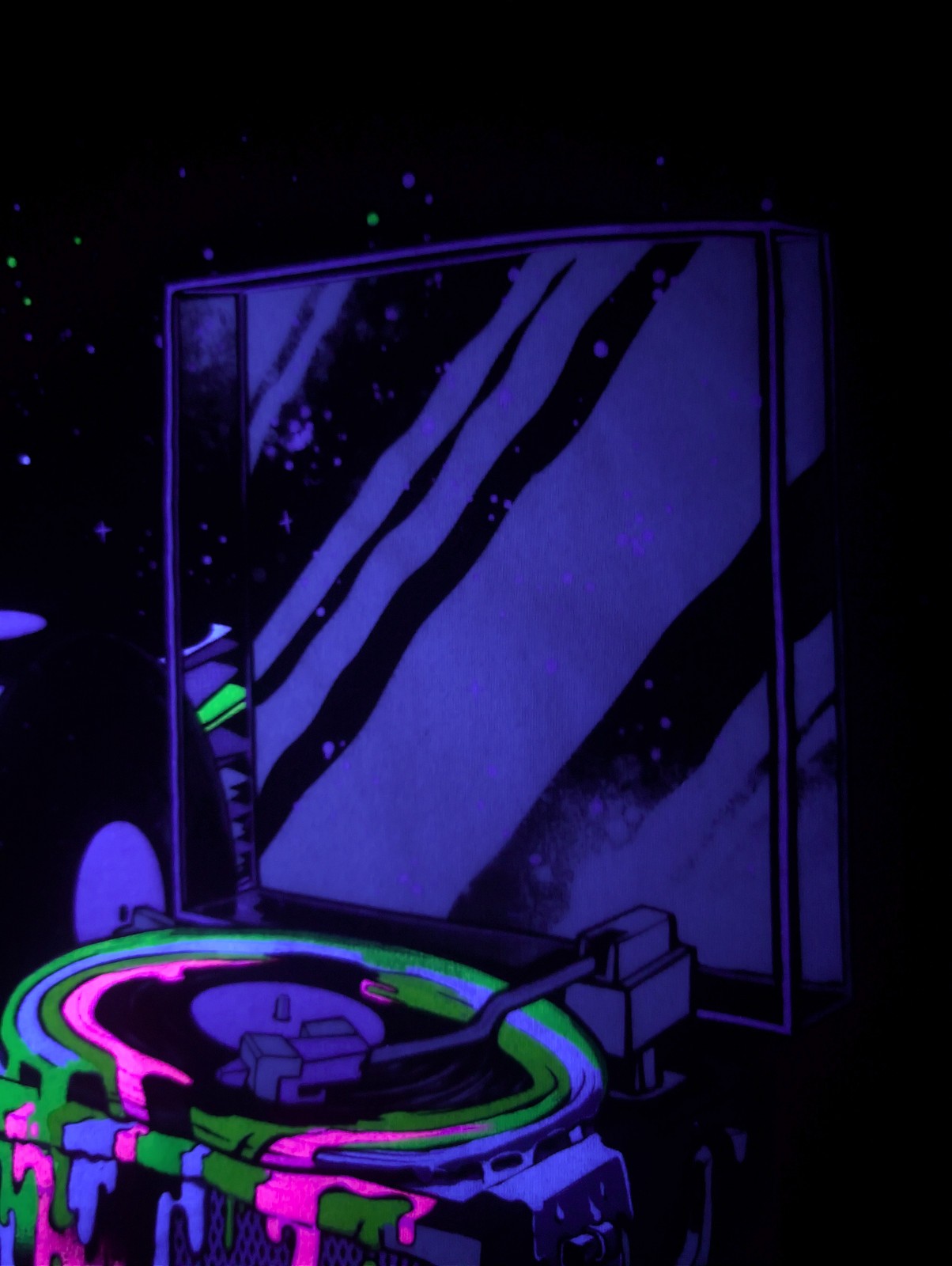 Into The AM Galactic Grooves II 2XL Black UV Reactive Shirt 24.5″ W X 31.5″ L