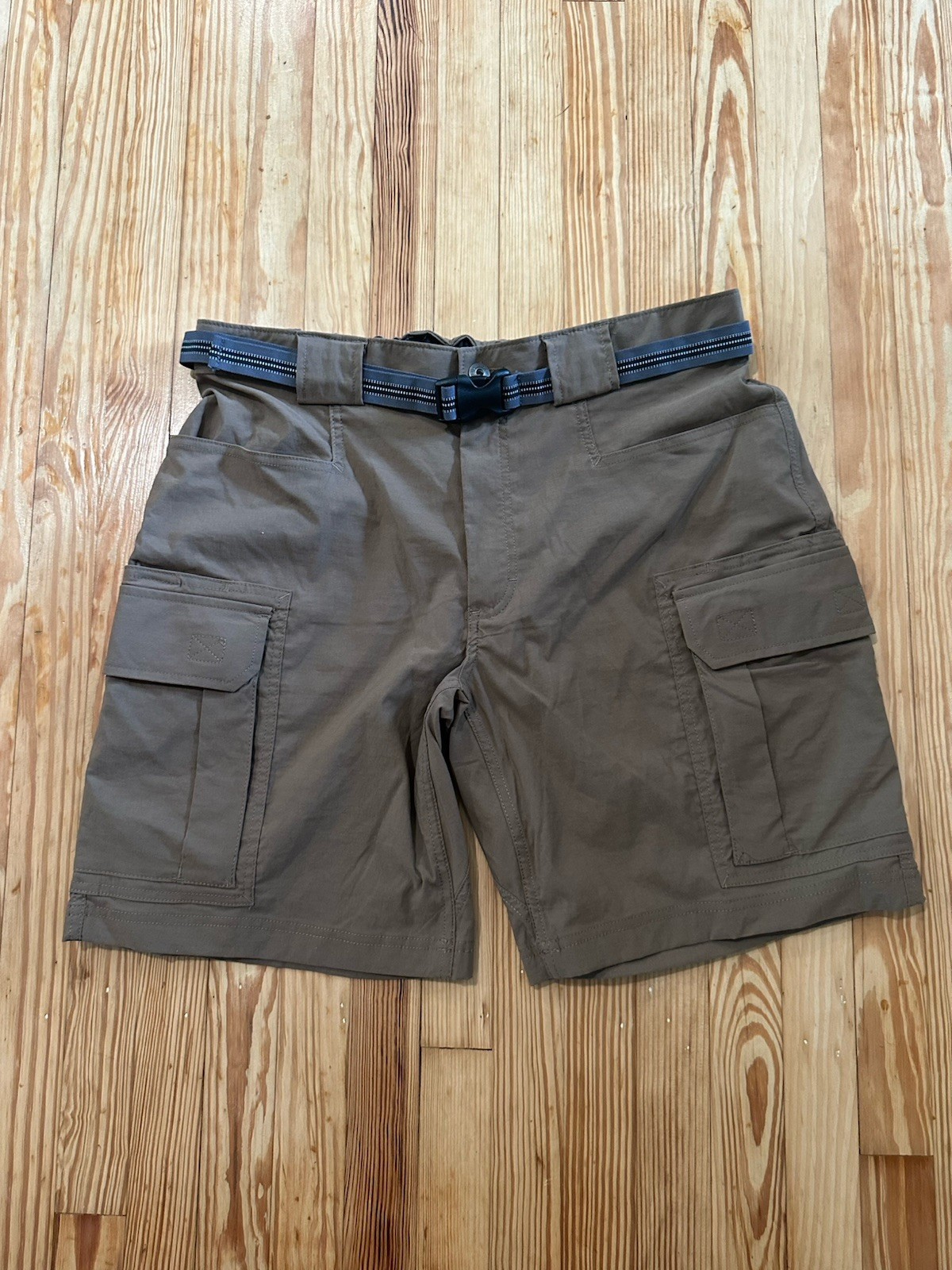 Duluth Trading Dry on the Fly Cargo Shorts Men’s L Brown Relaxed Fit 11″ Inseam