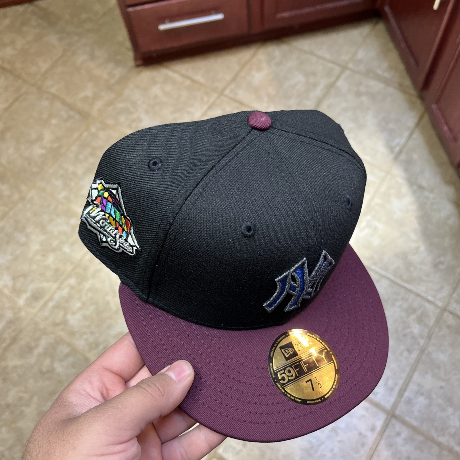 Hat Club Exclusive New York Yankees Stained Glass New Era 59Fifty Size 7 1/2 Hat