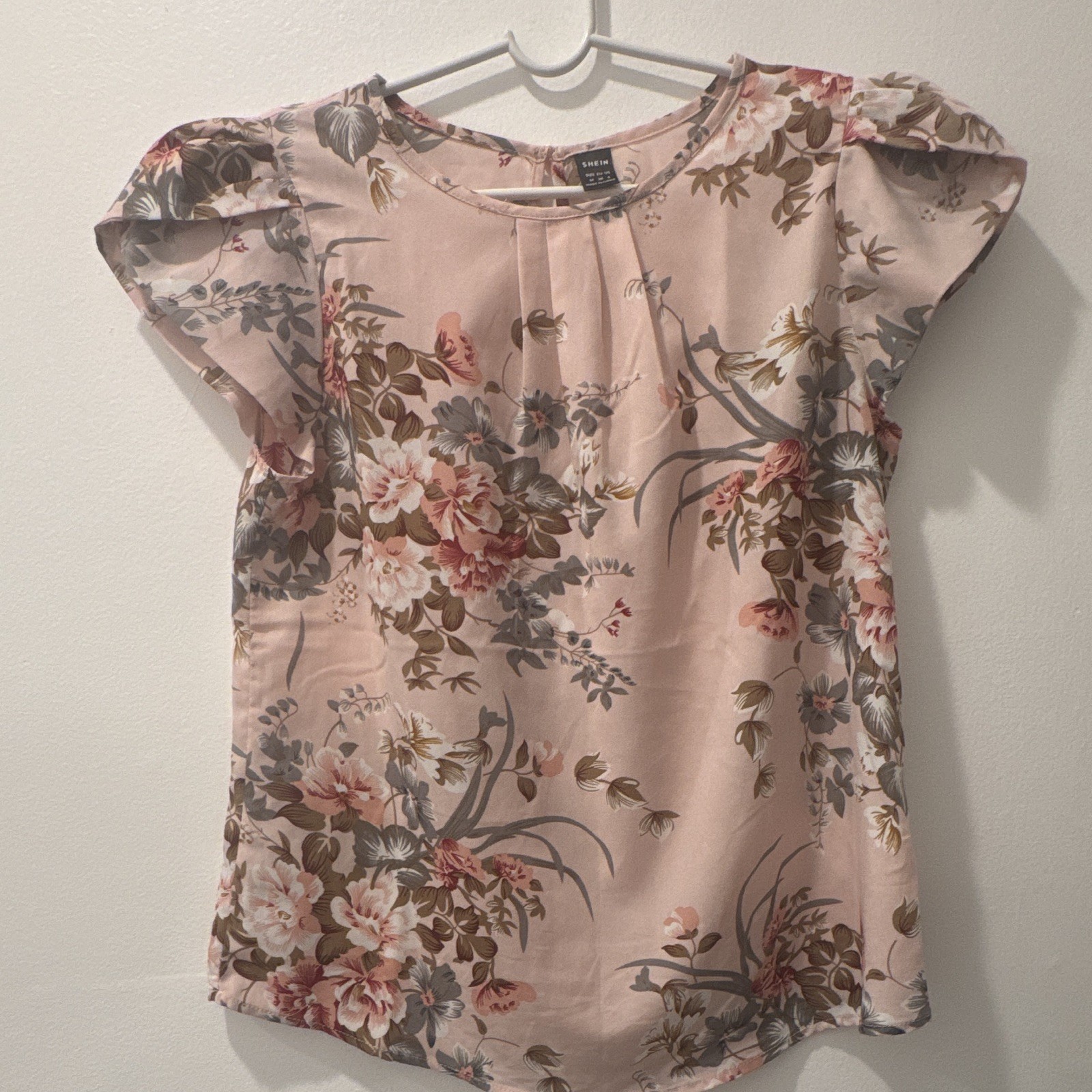 SHEIN Womens M Pink Floral Lightweight Round Neck Short Sleeve Blouse