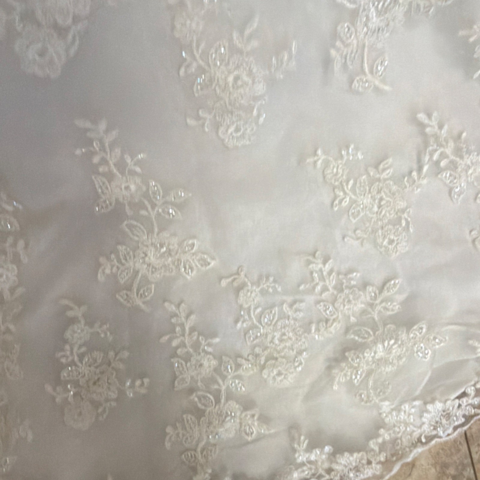 Mori Lee by Madeline Gardner Ivory Lace Strapless A-Line Wedding Dress Size 9/10