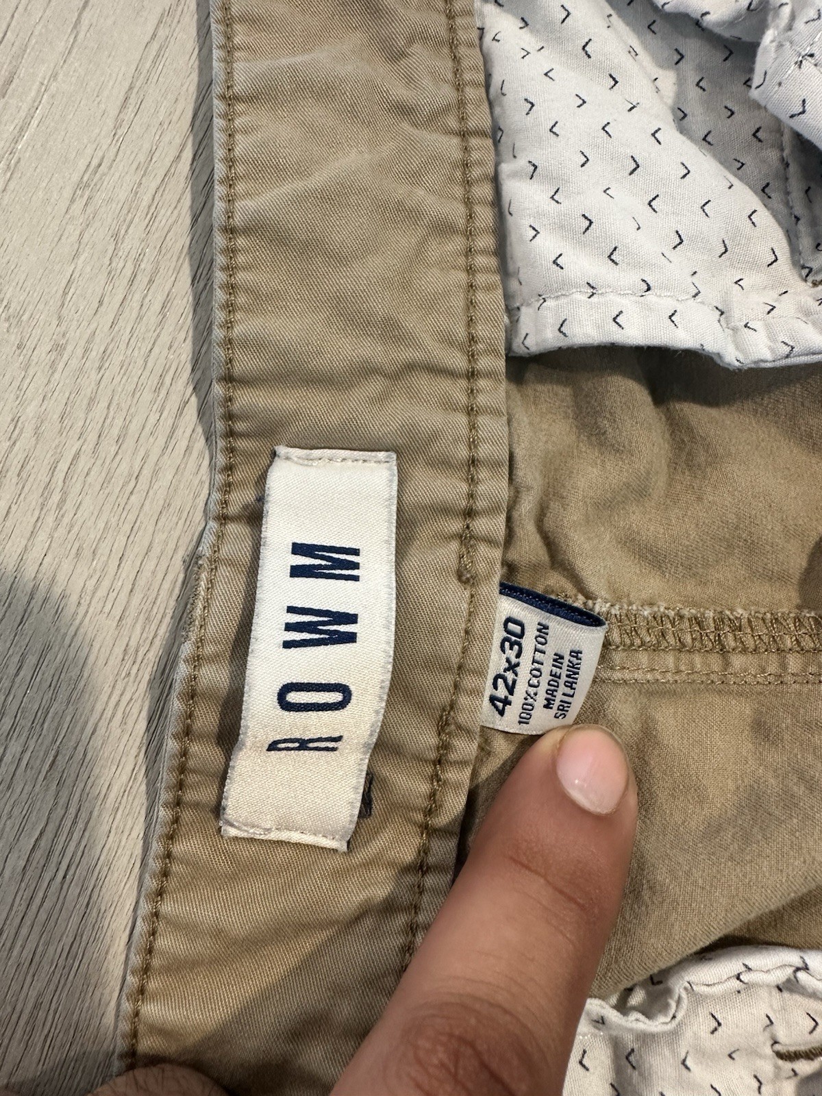 ROWM Men’s Slim Cargo Pants Beige 42W Cotton Twill Flat Front Pockets
