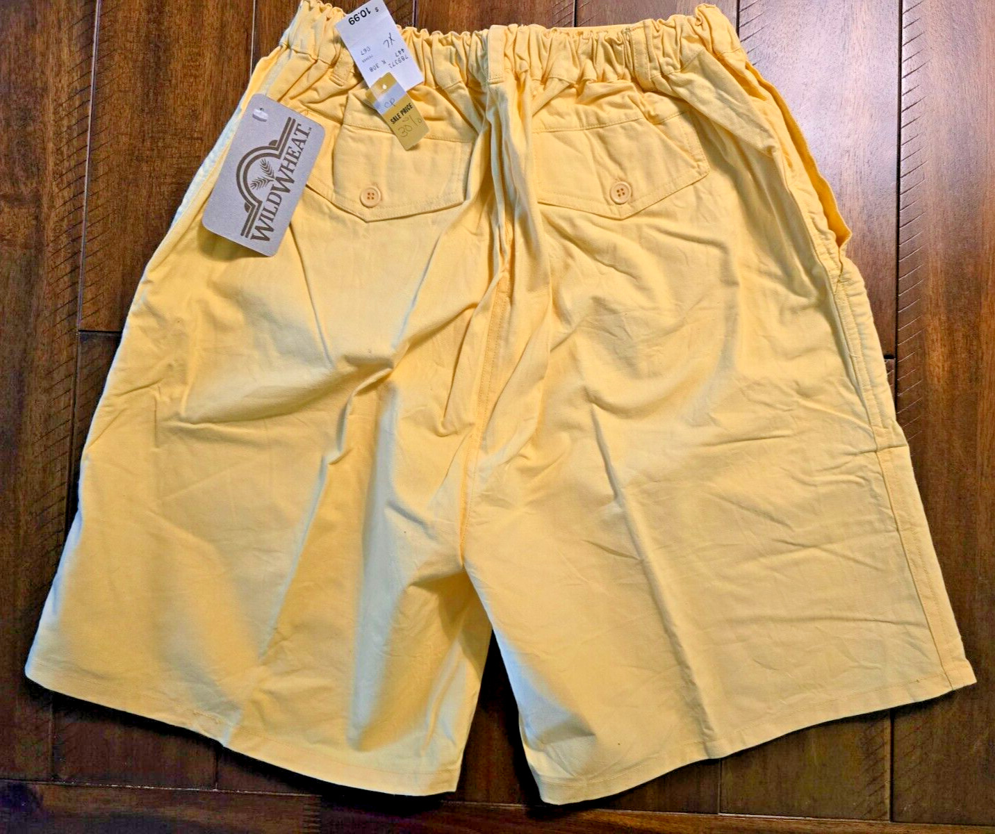 Vintage Wild Wheat Mens Shorts XL Yellow New with Tags