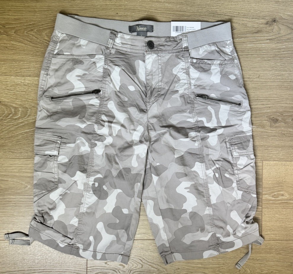 Natural Reflections Knit Waist Camo Cargo Shorts Women’s 8 Taupe Stretch Pockets