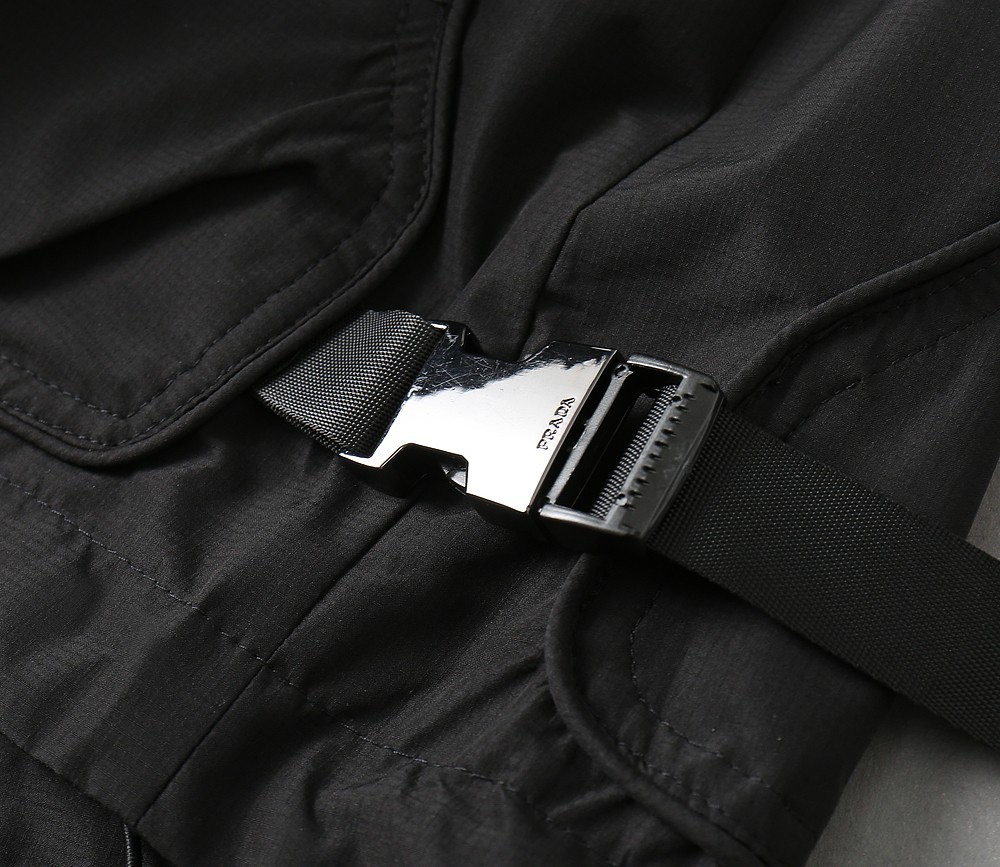 Prada 26SS New Men’s Red Logo Black Jacket Coat