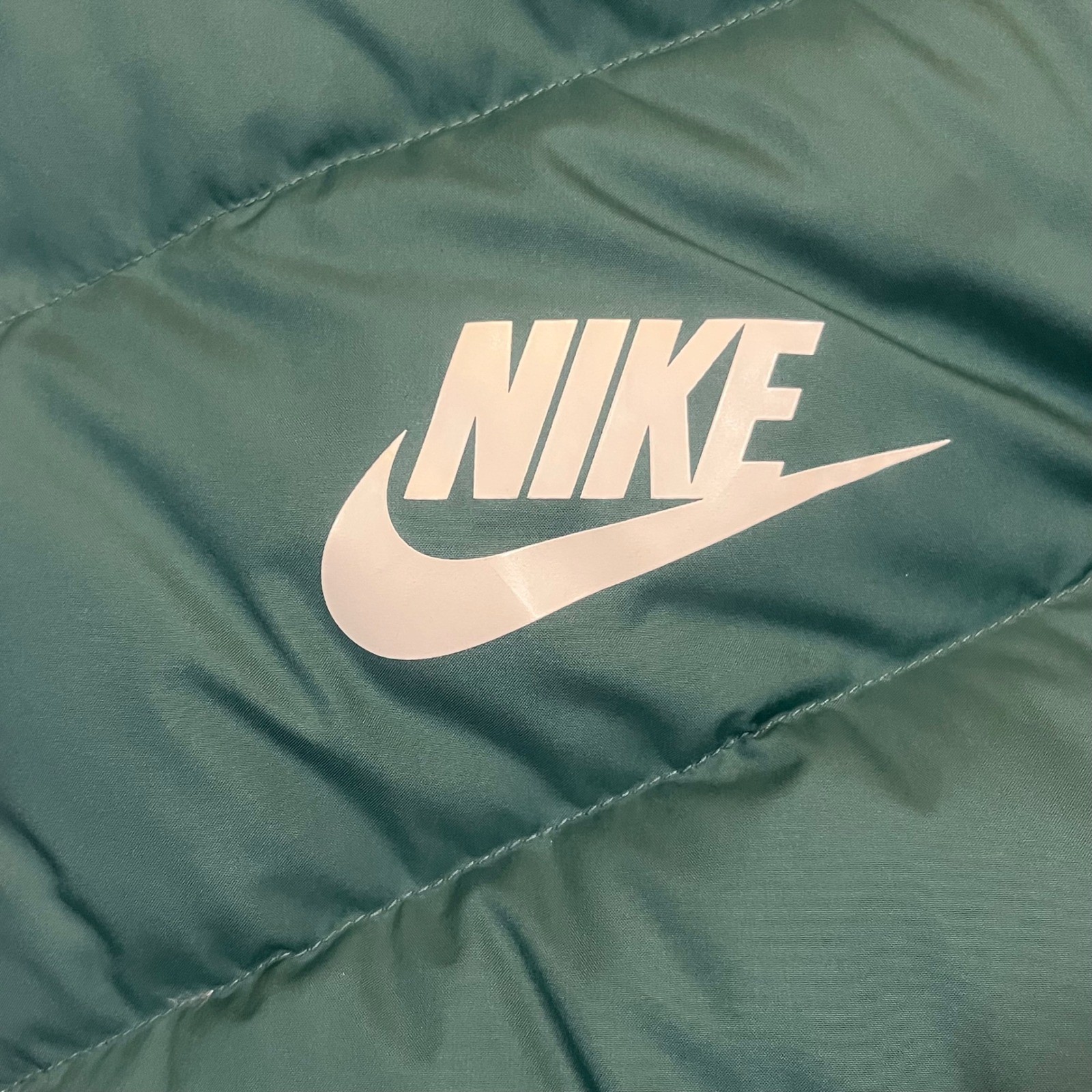 Nike Mens Windrunner Down Fill Puffer Jacket Teal Navy Blue Colorblock Hooded M