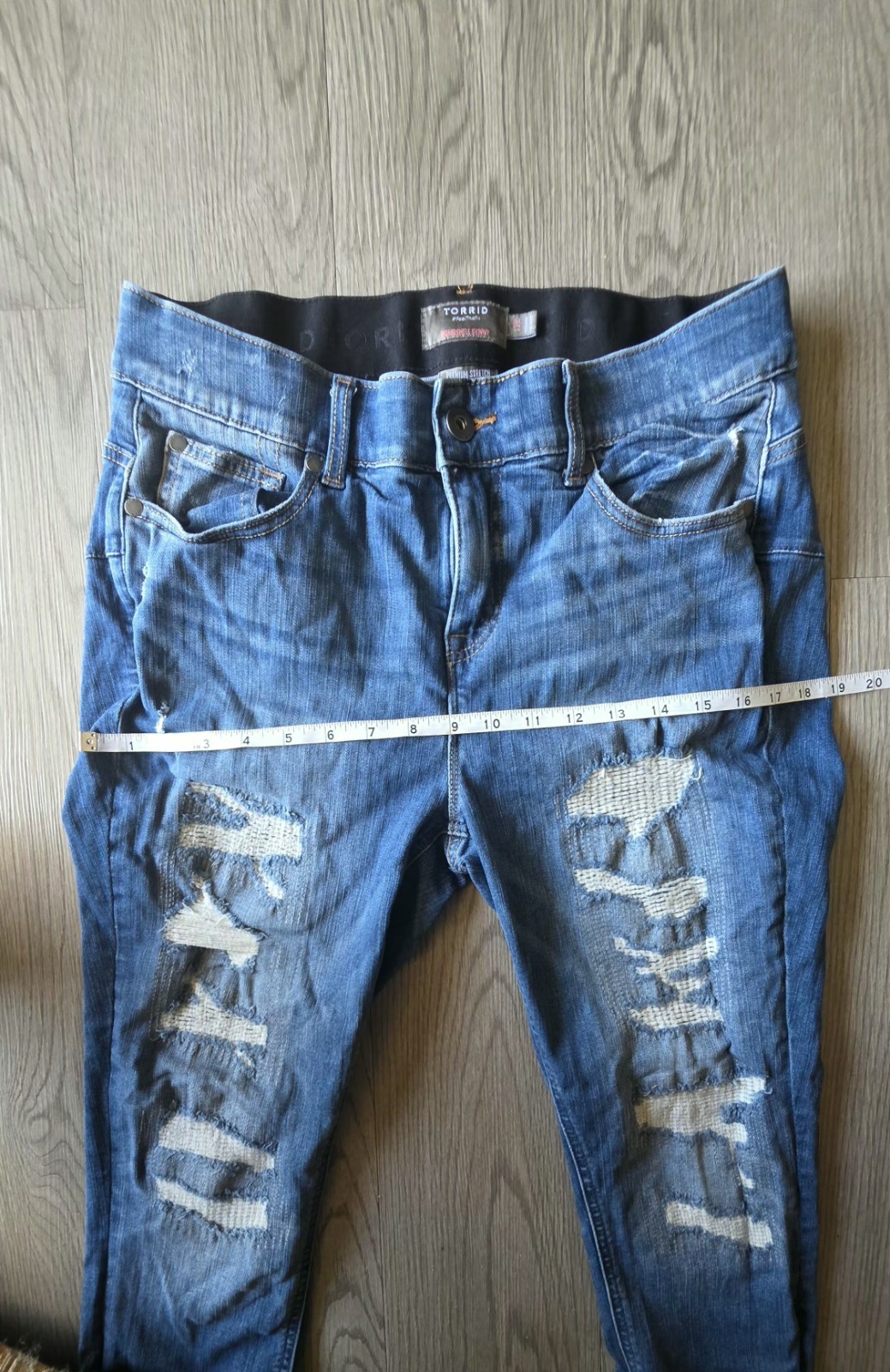 Torrid Bombshell Skinny Jeans – Size 12R – Weared Blue with Stretch