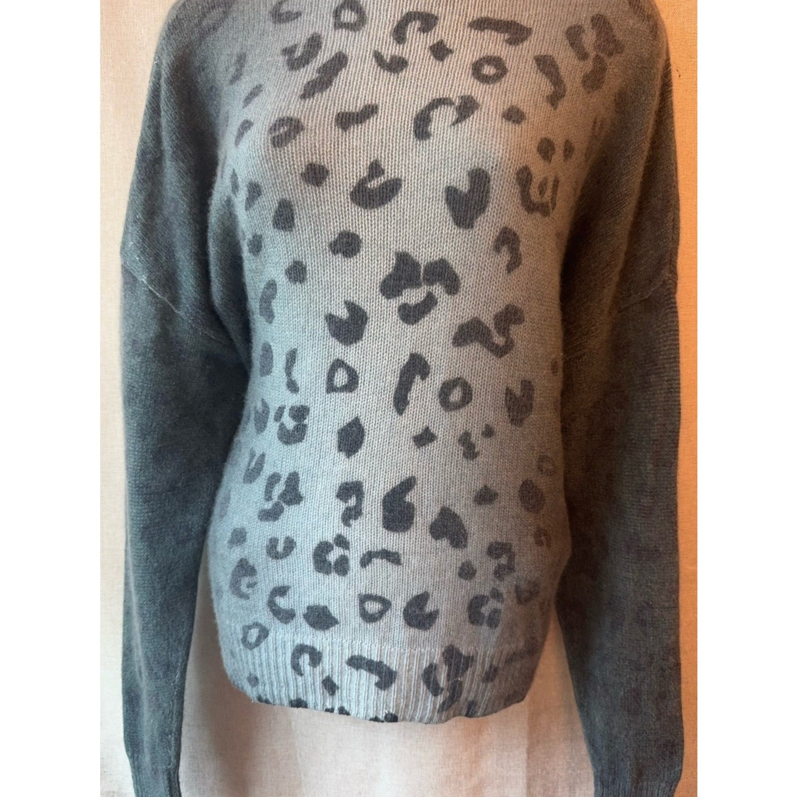 💙🐆 360 Cashmere • Blue Gray Fog Leopard • 100% Cashmere
