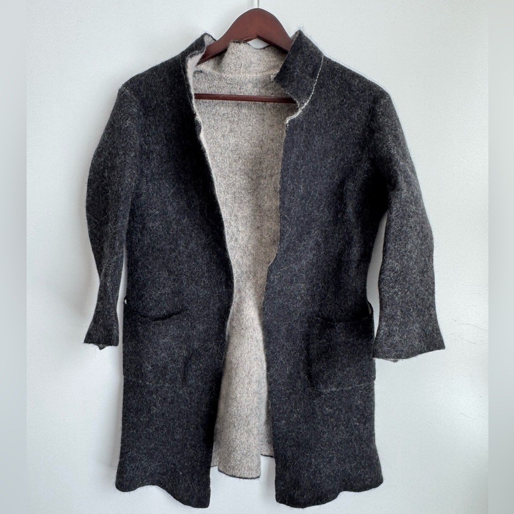 Peruvian Connection Gray Black Cardigan Jacket 100% Royal Alpaca Medium knit