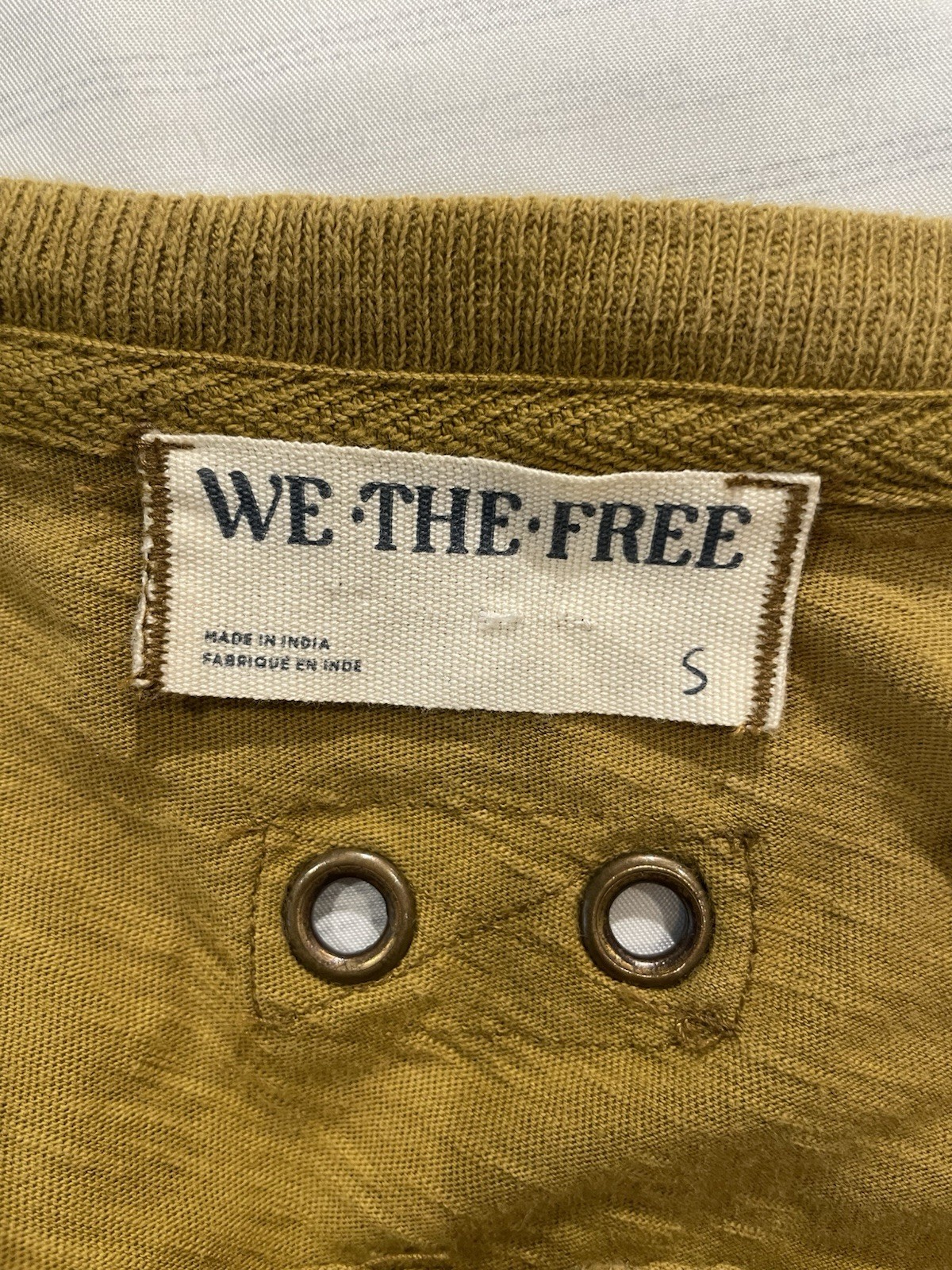 FP We The Free Redone Tee Ruched Button Henley Shirt Kelp Olive Yellow Size S