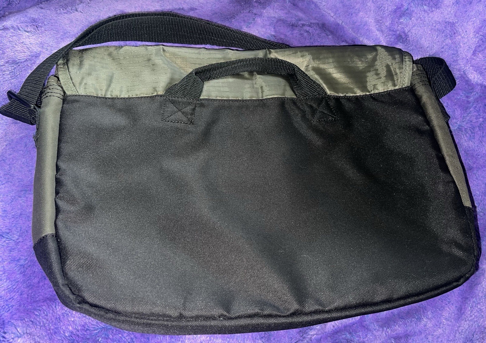 Timberland Green and Black Messenger Bag Never Used Great Condition Great Bag